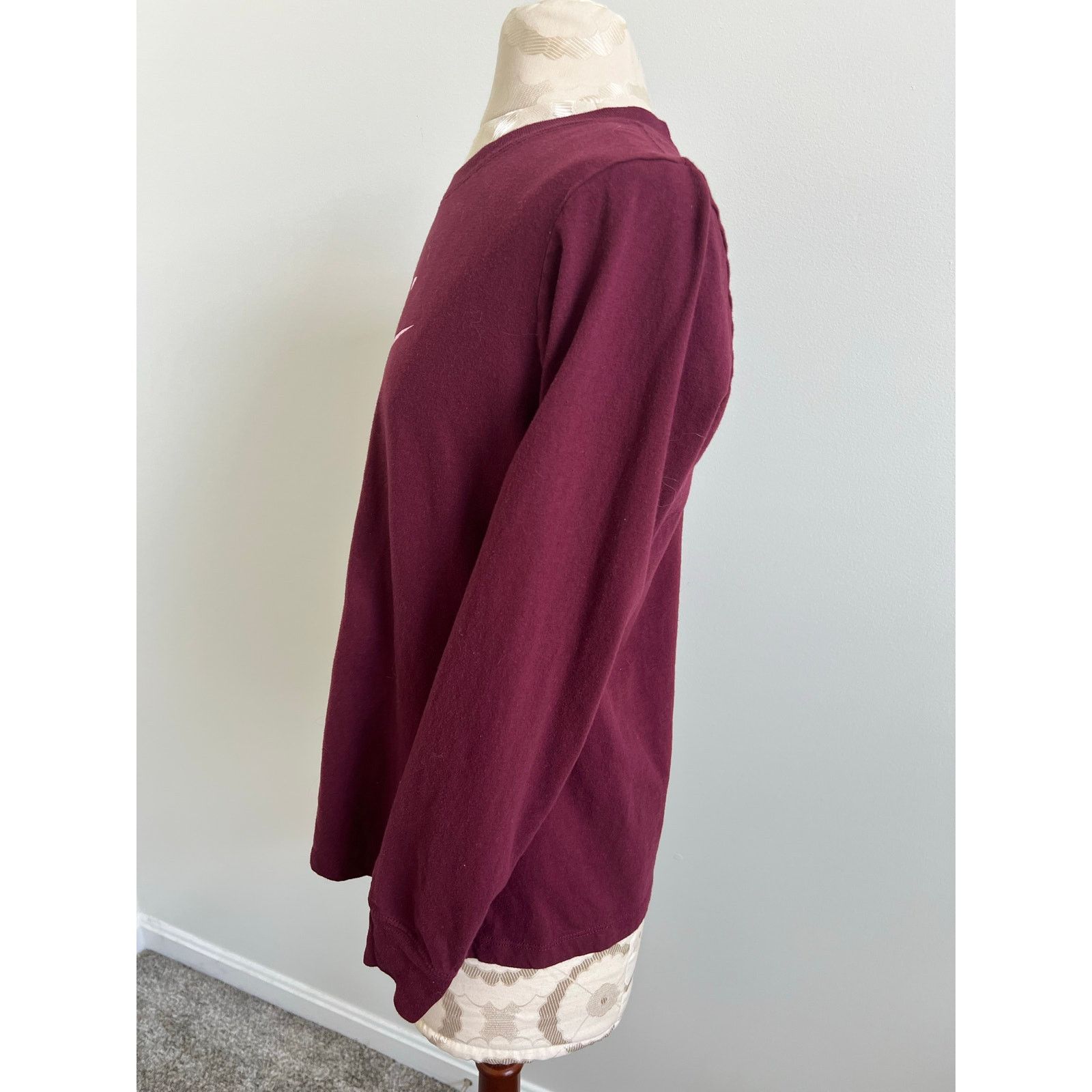 Nike The Nike Tee Crewneck Long Sleeve T-Shirt Medium Size M / US 6-8 / IT 42-44 - 3 Thumbnail