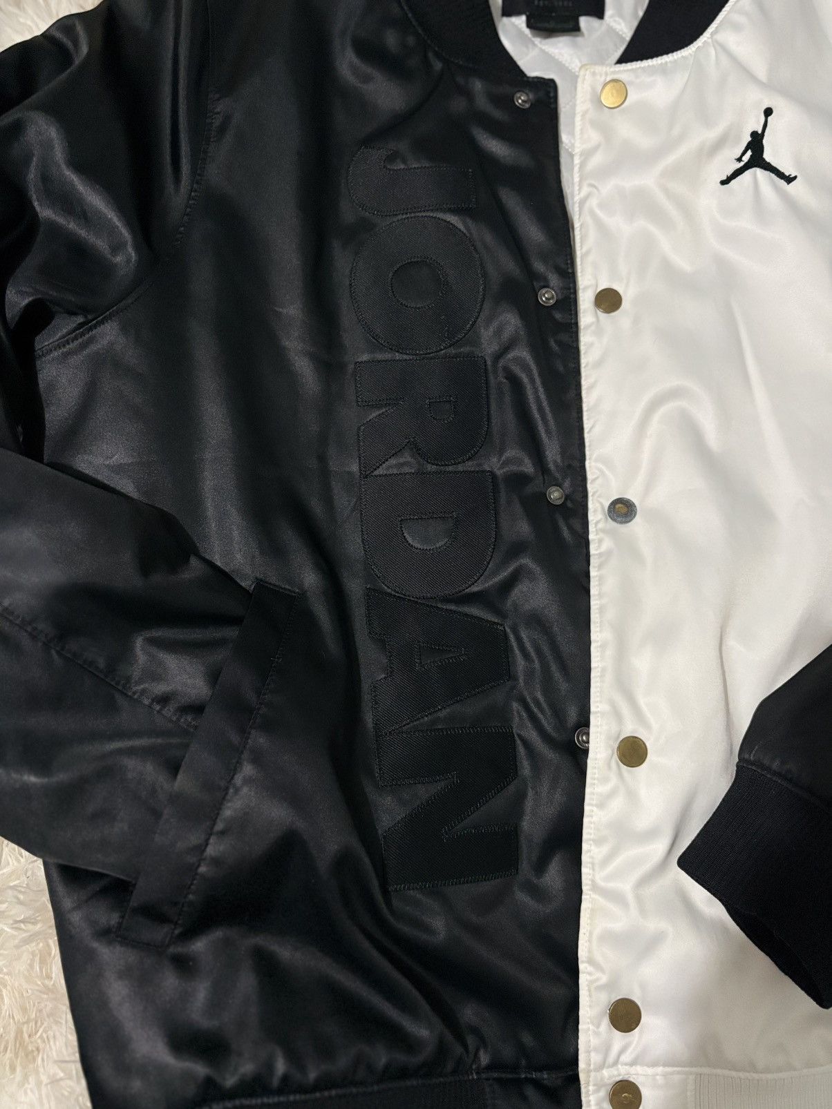 Jordan Brand Nike Legacy Jordan 11 Concord Black White Bomber Jacket Size US L / EU 52-54 / 3 - 7 Thumbnail