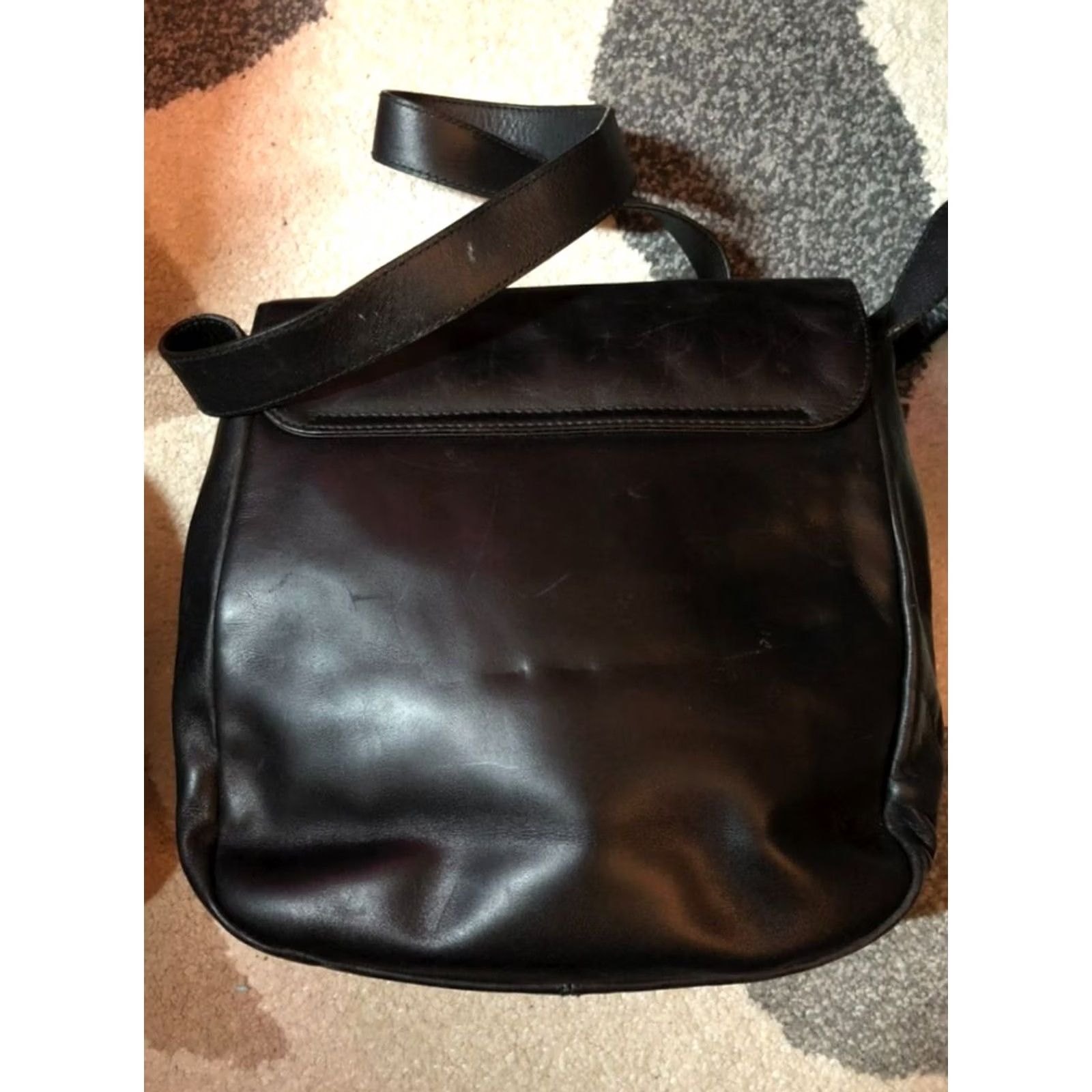 Salvatore Ferragamo VINTAGE Salvatore Ferragamo Black Leather Crossbody Shoulder Bag Size ONE SIZE - 4 Thumbnail