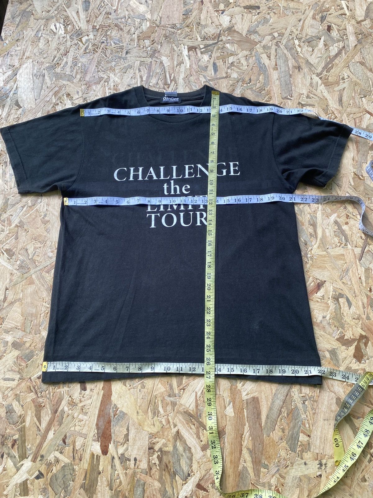 Disney × Vintage Vintage gangee challenge the limit tour tee Size US L / EU 52-54 / 3 - 13 Thumbnail