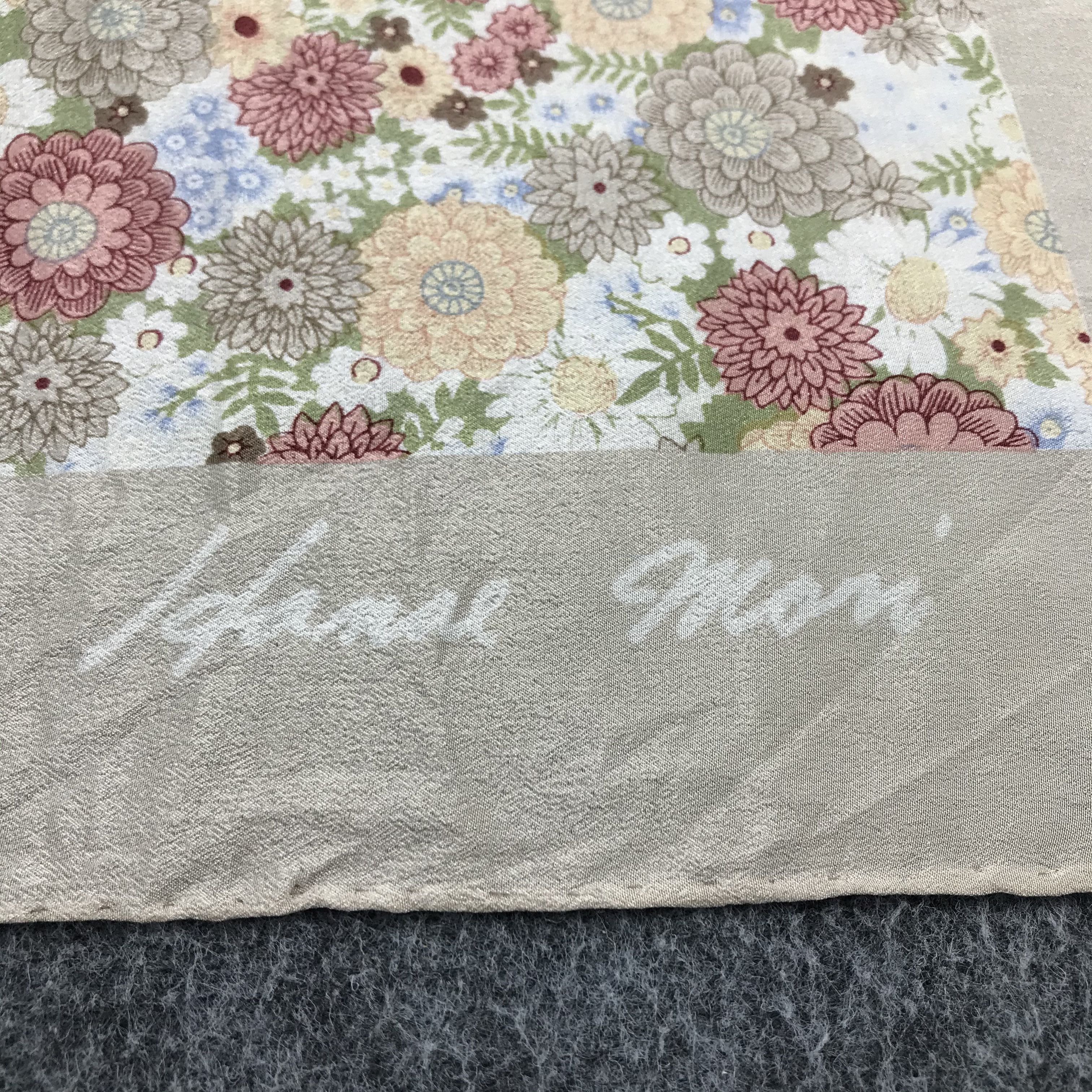 Hanae Mori Vintage Hanae Mori Floral Silk Scarf M74 Size ONE SIZE - 3 Thumbnail