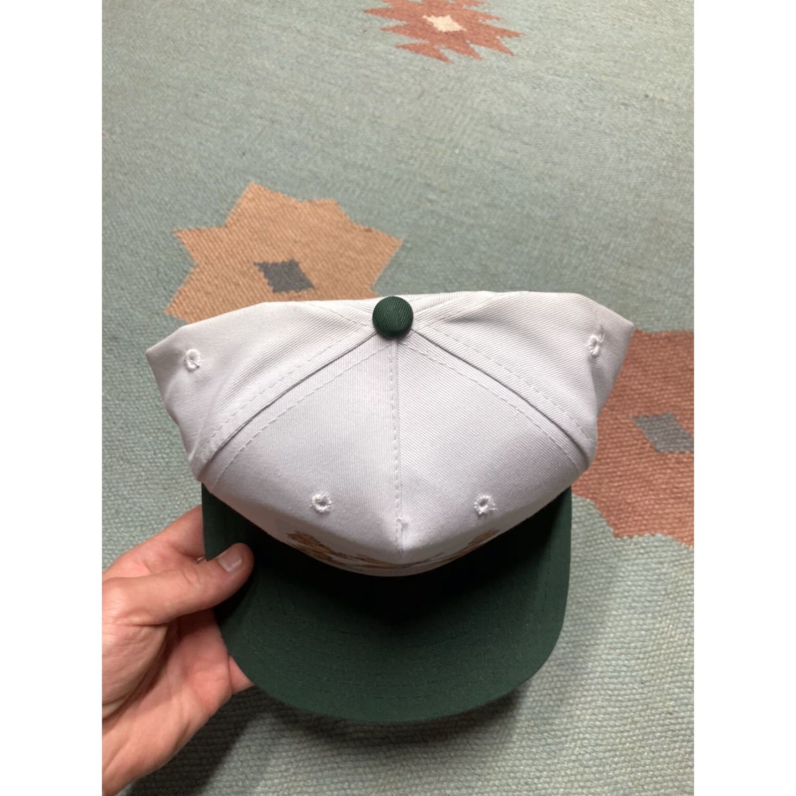 Vintage VINTAGE Animal White Snapback Hats Bear River Ontario Canada Adjustable Cap Men White Animal Bears Snapback Cap Men Size ONE SIZE - 4 Thumbnail
