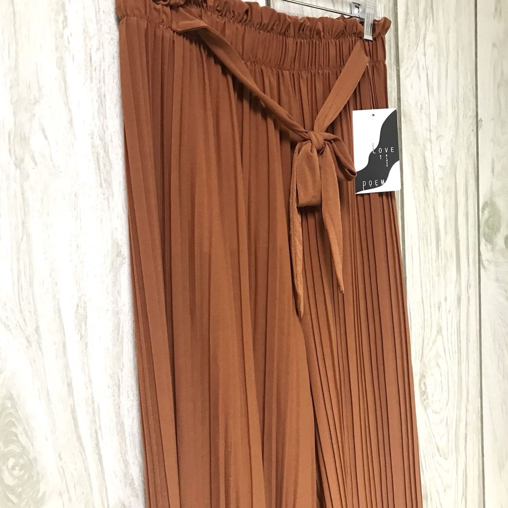 Vintage Love Poem Women Palazzo Pants XL Paperbag Tie-Waist Pleated Wide-Leg Cognac Crepe Polyester Spandex High Rise Inseam 29 in Brown Size 40" / US 18 - 3 Thumbnail