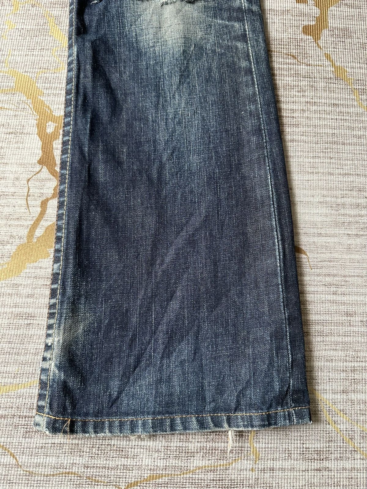 Levi's Vintage Clothing FLARE Levi’s 507 Distressed Denim Size US 31 - 7 Thumbnail