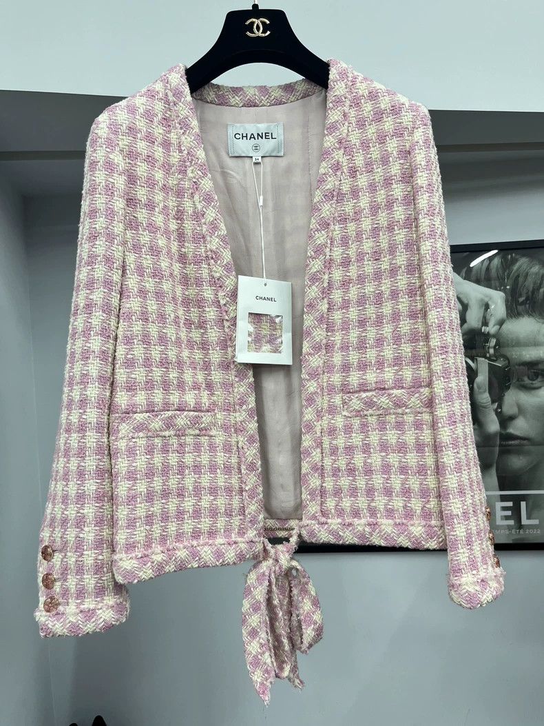 Chanel Chanel 22S pink plaid tweed lace-ting jacket Size XXS / US 00 / IT 34 - 1 Thumbnail