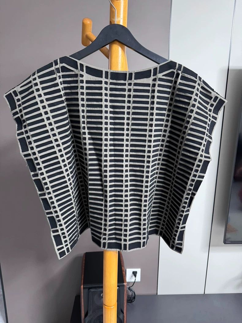 Issey Miyake Issey Miyake size:1 Geometric pattern printed ultra-short- Size L / US 10 / IT 46 - 4 Thumbnail