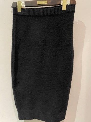 Tom Ford o1w1db10225 GCK136 Midi Skirt in Black Size 28" / US 6 / IT 42 - 1 Preview