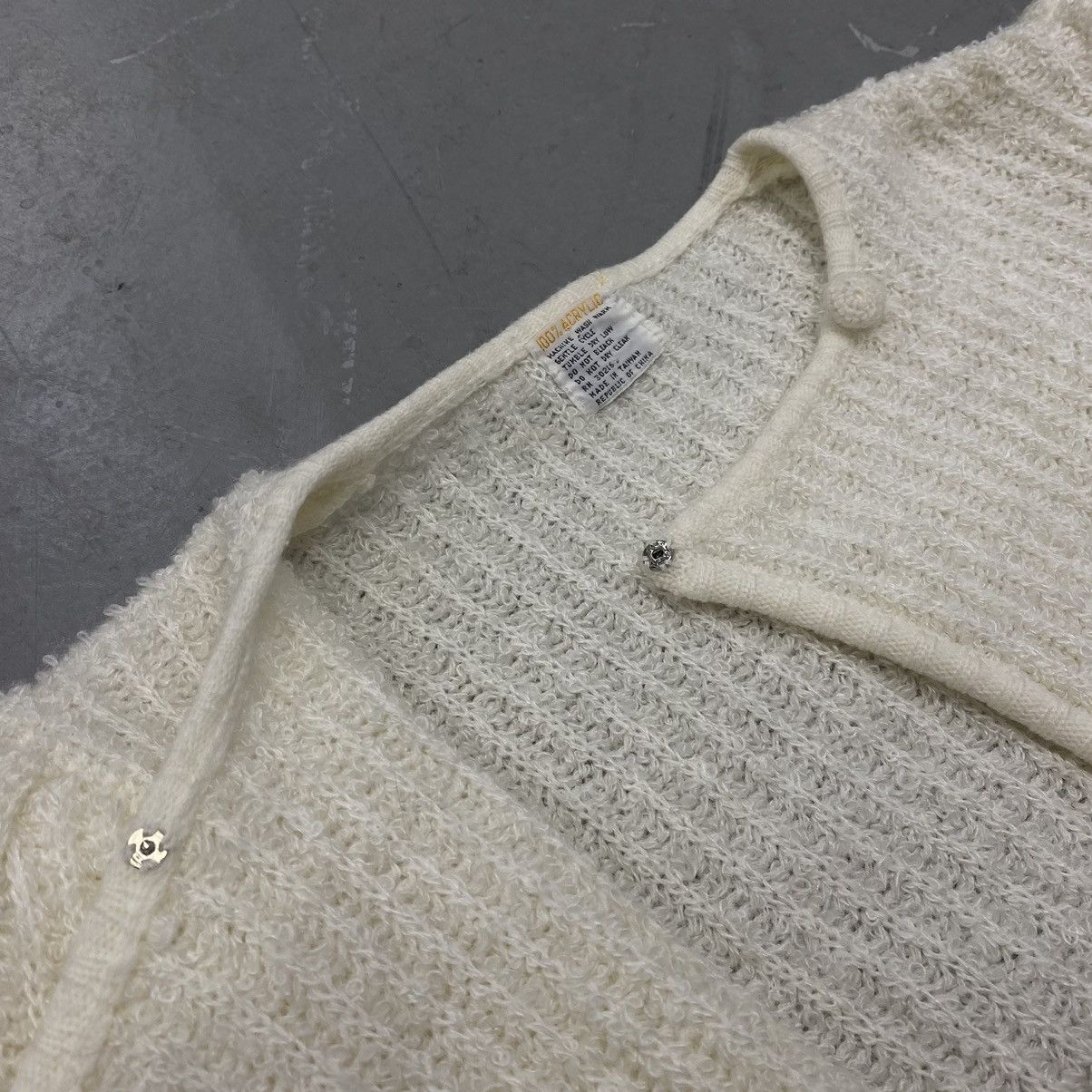 Japanese Brand × Kapital × Vintage Vtg 70s 80s Knit Puffy Chunky Cream Button Cardigan Coquette Size L / US 10 / IT 46 - 6 Thumbnail