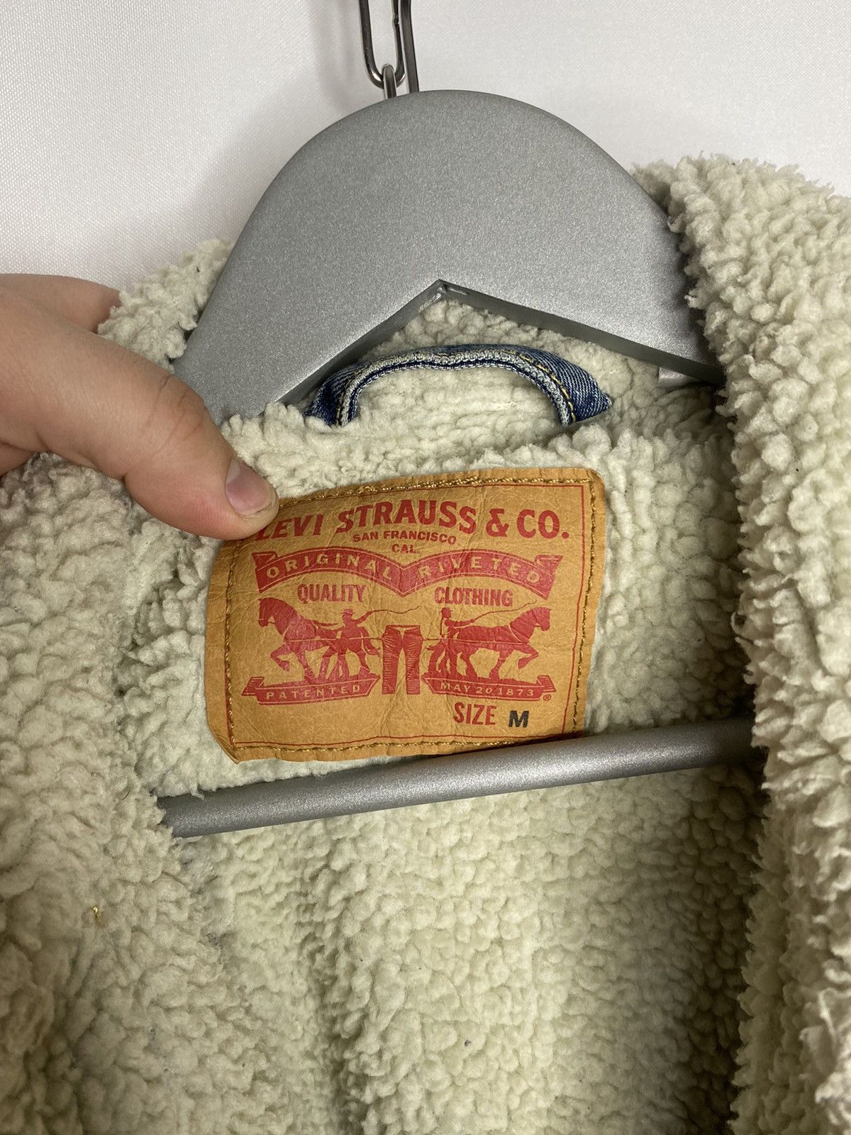 Levi's × Vintage 🔥Vintage Levi’s Denim Sherpa Jacket Size Medium 🔥 Size US M / EU 48-50 / 2 - 8 Thumbnail