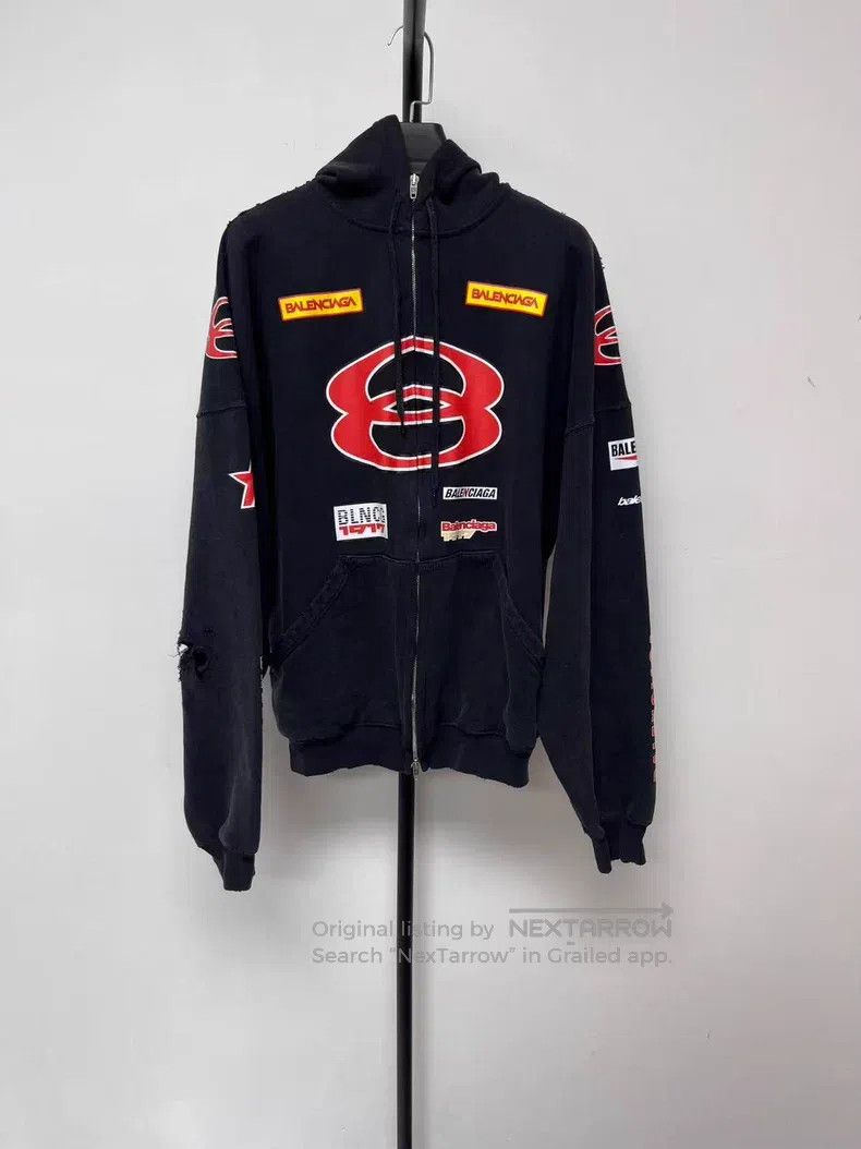 Balenciaga Balenciaga Large Logo Zip-Up Hooded Long Sleeve Sweater Size US S / EU 44-46 / 1 - 1 Thumbnail