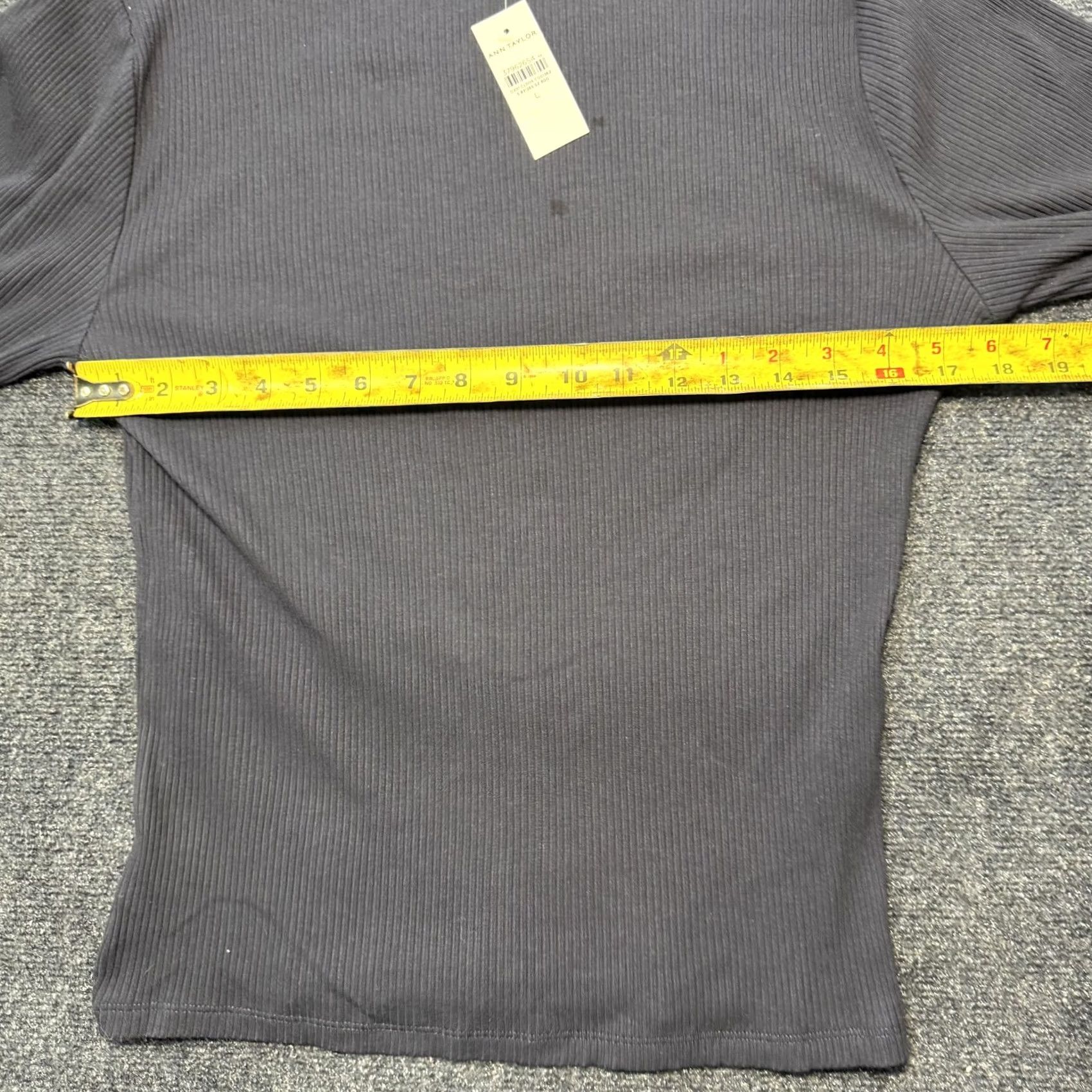 Ann Taylor Ann Taylor Shirt Womens Large Gray Boat Neck Bell Sleeve Knit Stretch NWT Size L / US 10 / IT 46 - 6 Thumbnail