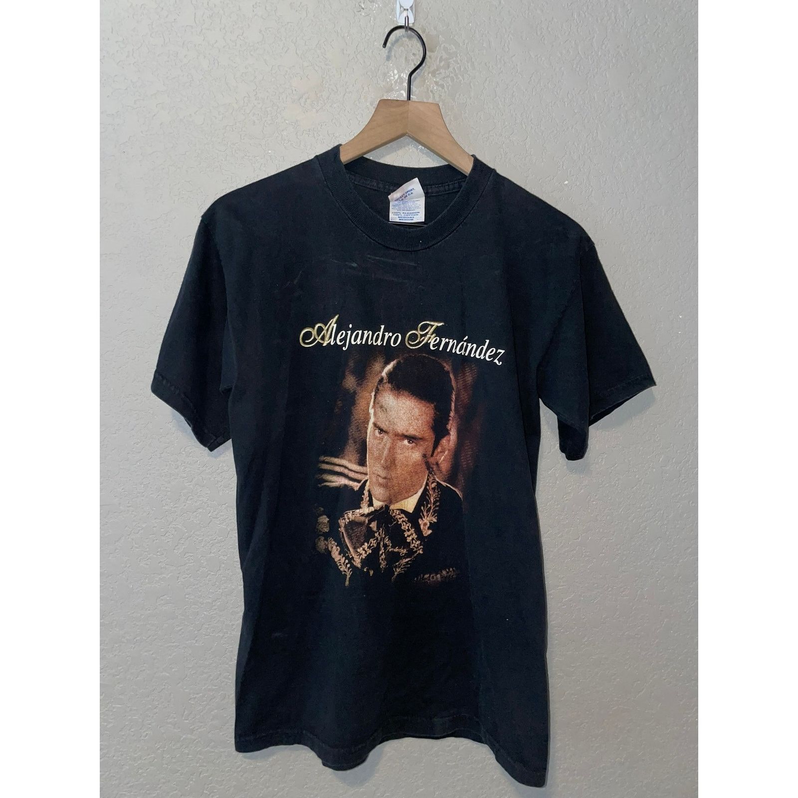 Vintage Y2K Alejando Fernandez Shirt Entre Tus Brazos Mexican 2000s Size US M / EU 48-50 / 2 - 1 Thumbnail
