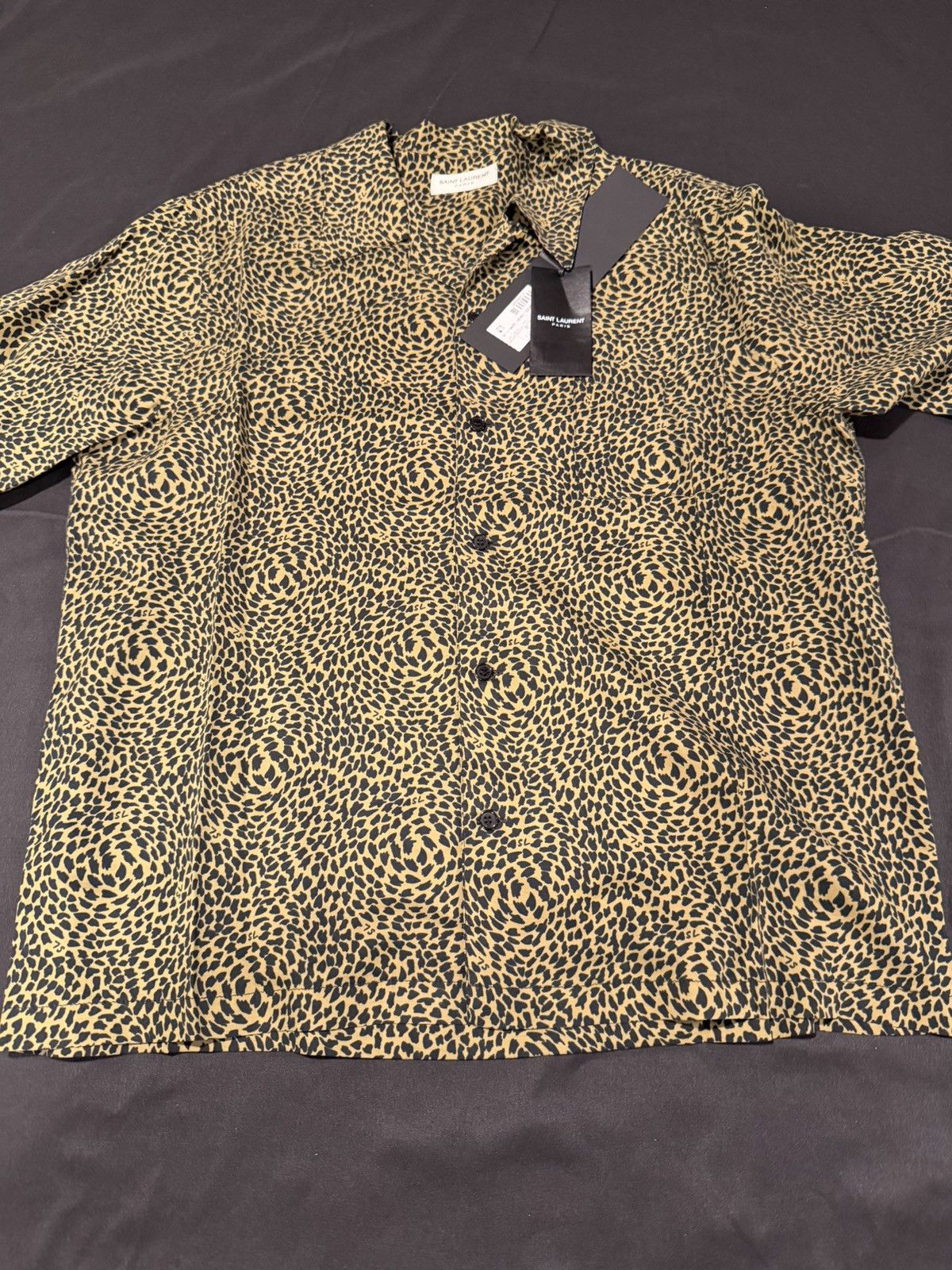 Saint Laurent Paris Saint Laurent men leopard print shirt.XL. $890 Size US XL / EU 56 / 4 - 2 Thumbnail