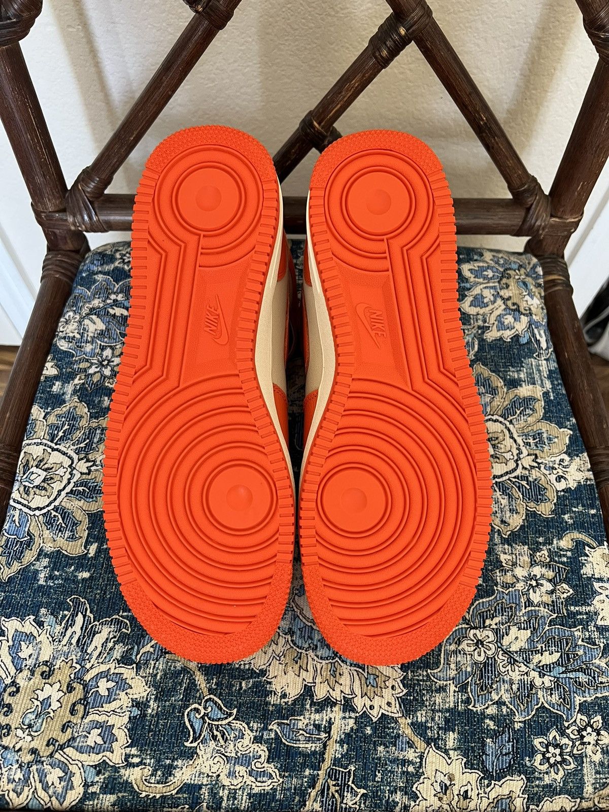 Nike Nike Air Force 1 '07 LX Mid Safety Orange M10.5 NEW (No Box) Size US 10.5 / EU 43-44 - 6 Thumbnail