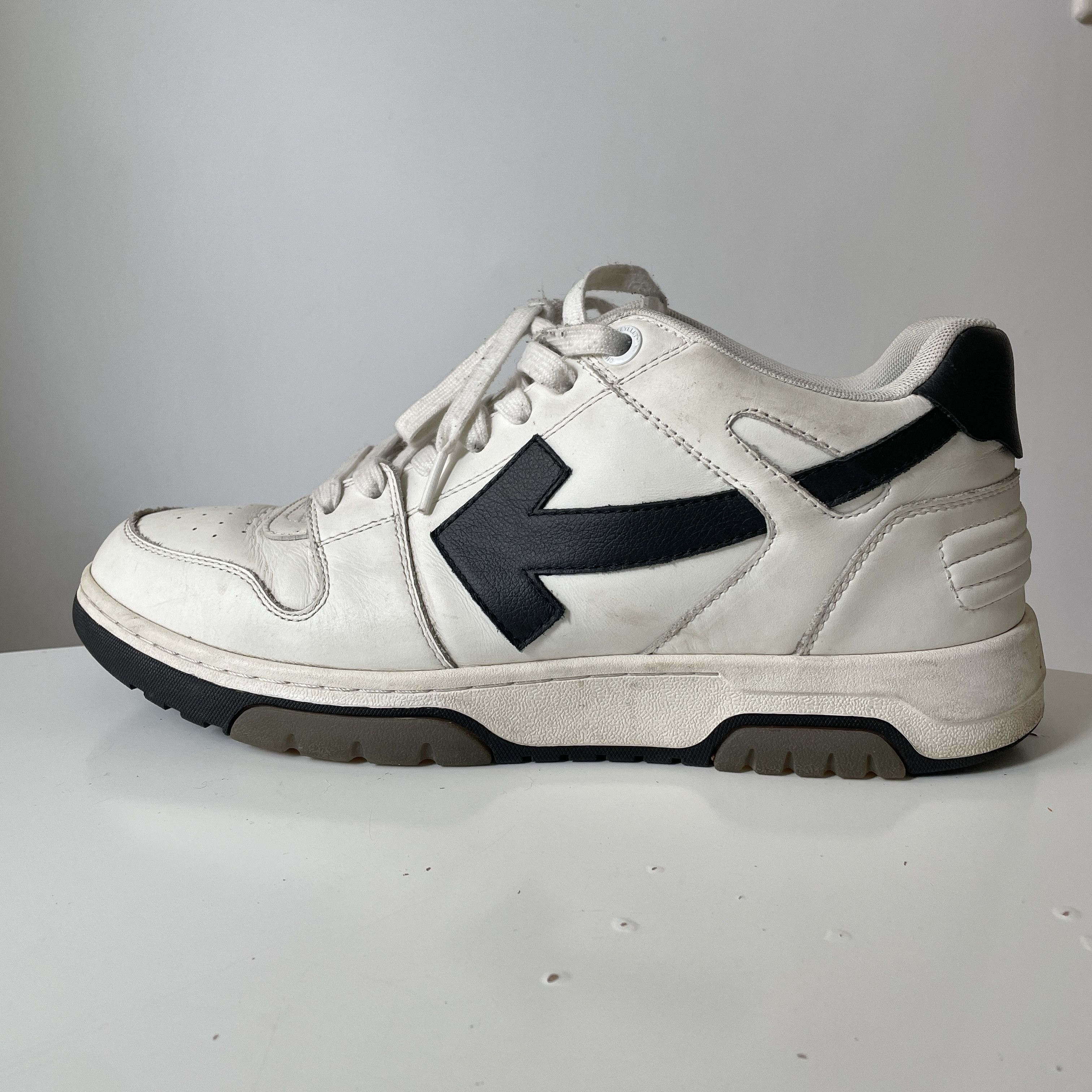 Off-White Off-White Out of Office ' White, Black ' Size 45 Size US 12 / EU 45 - 1 Thumbnail
