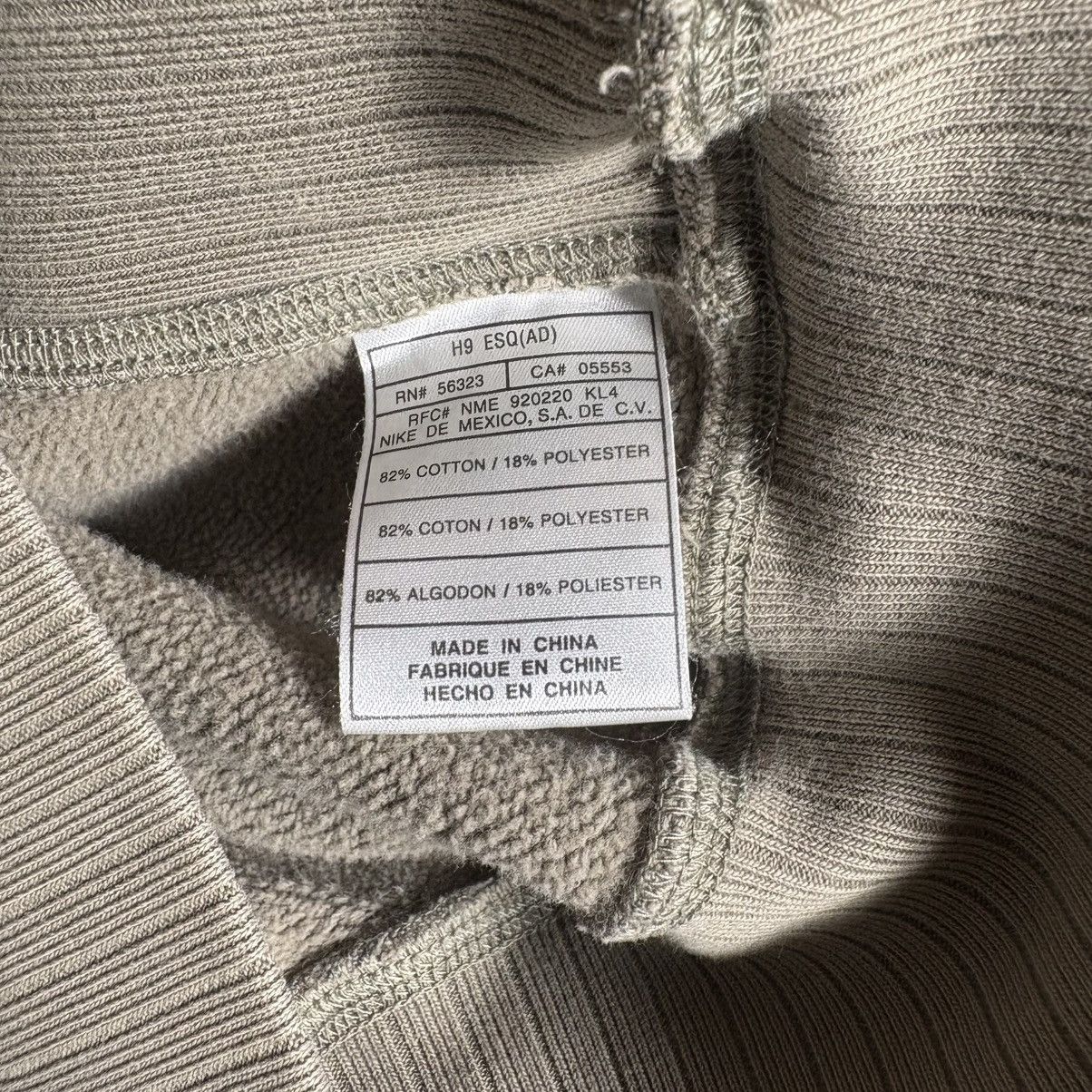 Nike × Vintage Vintage Nike Center Swoosh Hoodie Size US L / EU 52-54 / 3 - 9 Thumbnail