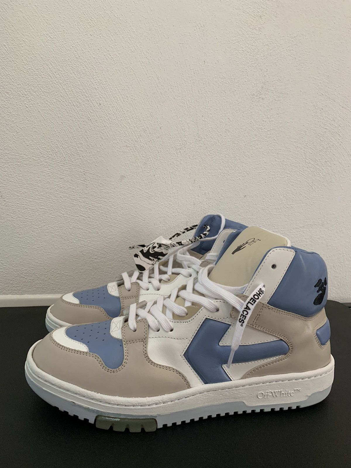 Off-White Off-White Vintage Classic High Sneakers Size US 11 / EU 44 - 3 Thumbnail