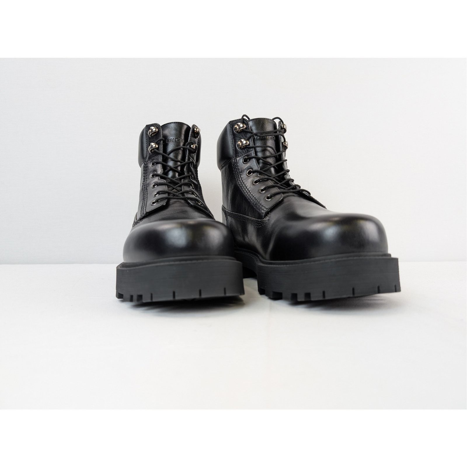 Givenchy o1rshd1 Show Lace-Up Boots in Black Size US 11 / EU 44 - 5 Thumbnail