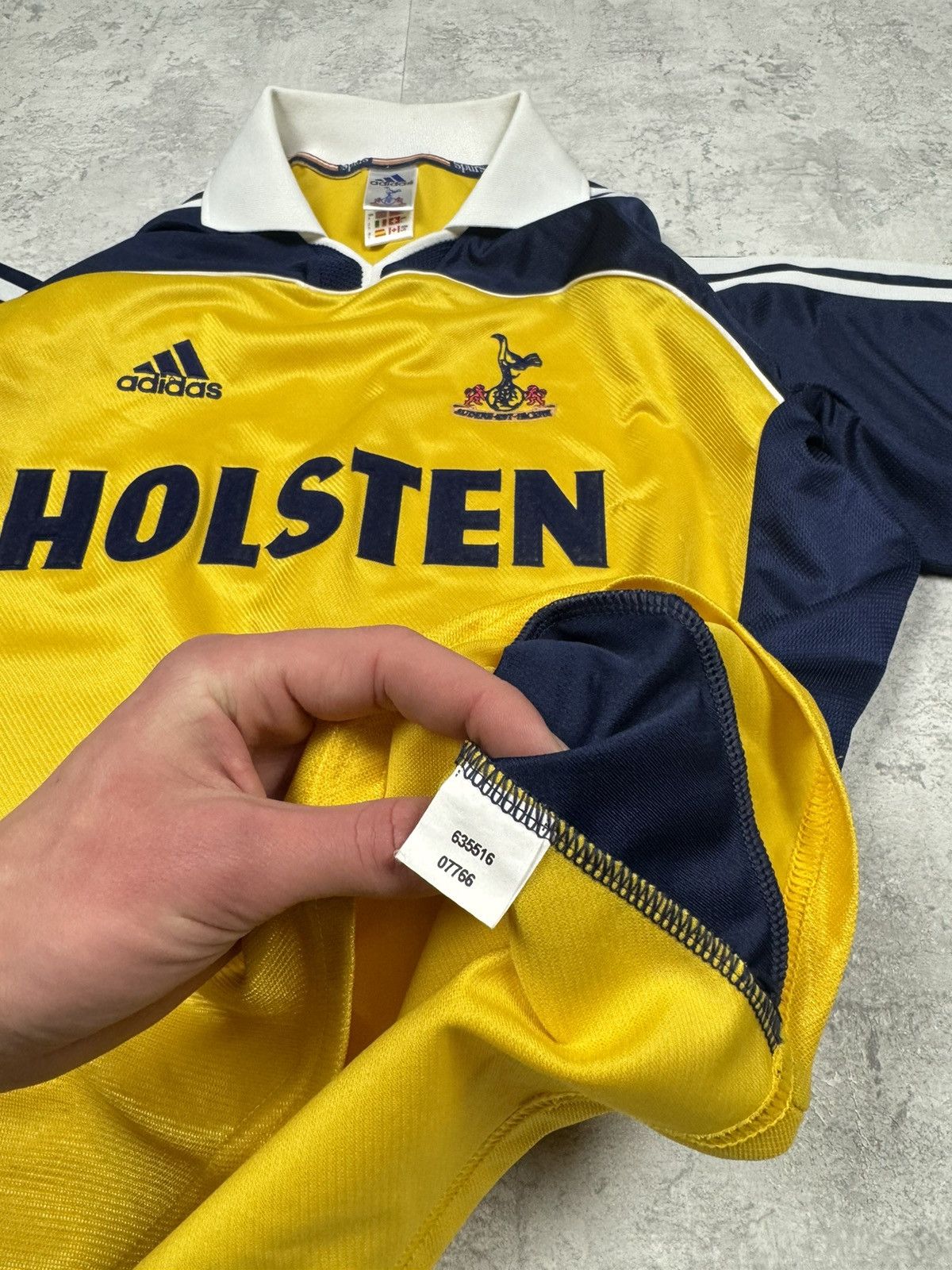 Vintage Vintage 1999/00 Adidas Tottenham Hotspur Away Jersey Size L Size US L / EU 52-54 / 3 - 13 Thumbnail