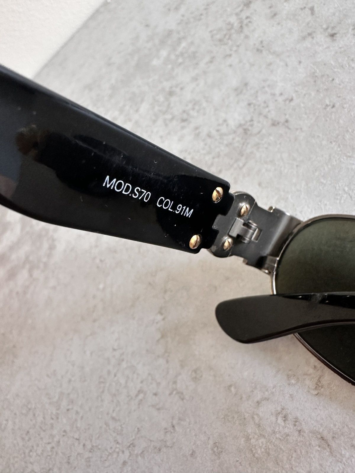 Versace Gianni Versace S70 91M Medusa Sunglasses (Vintage 1990s) Size ONE SIZE - 6 Thumbnail
