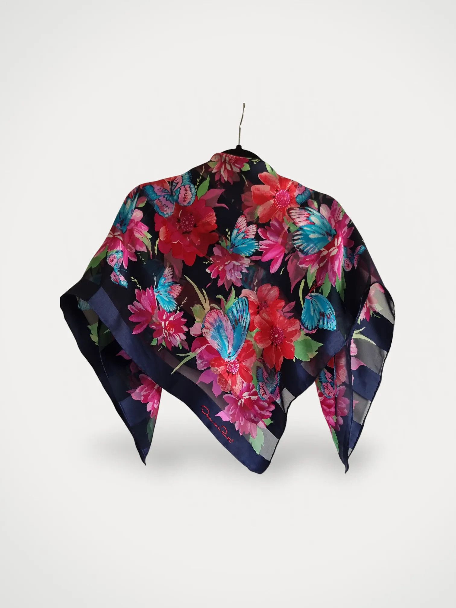 Oscar De La Renta OSCAR DE LA RENTA Scarf Size ONE SIZE - 1 Thumbnail