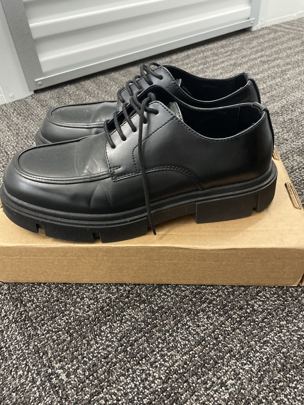 Zara Zara thick sole derby Size US 12 / EU 45 - 2 Thumbnail