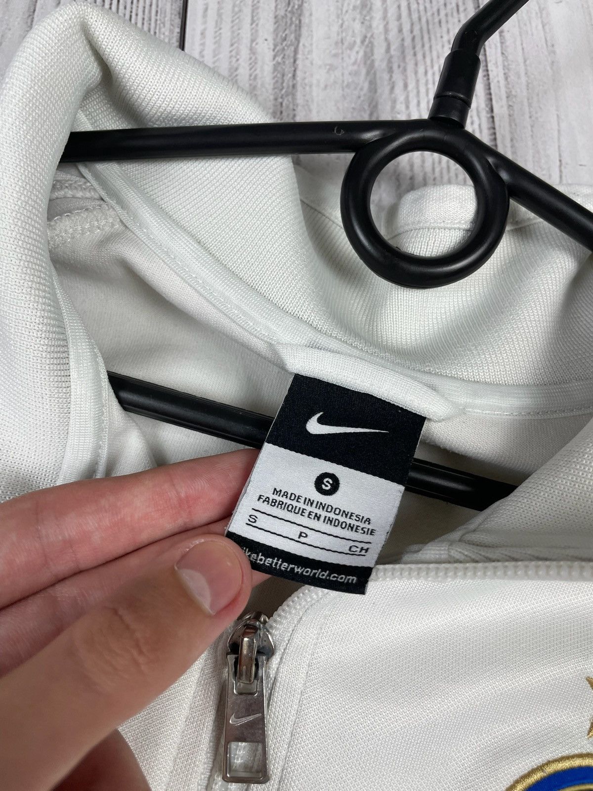 Nike Vintage nike Inter Milan soccer jacket white size S Size US S / EU 44-46 / 1 - 6 Thumbnail