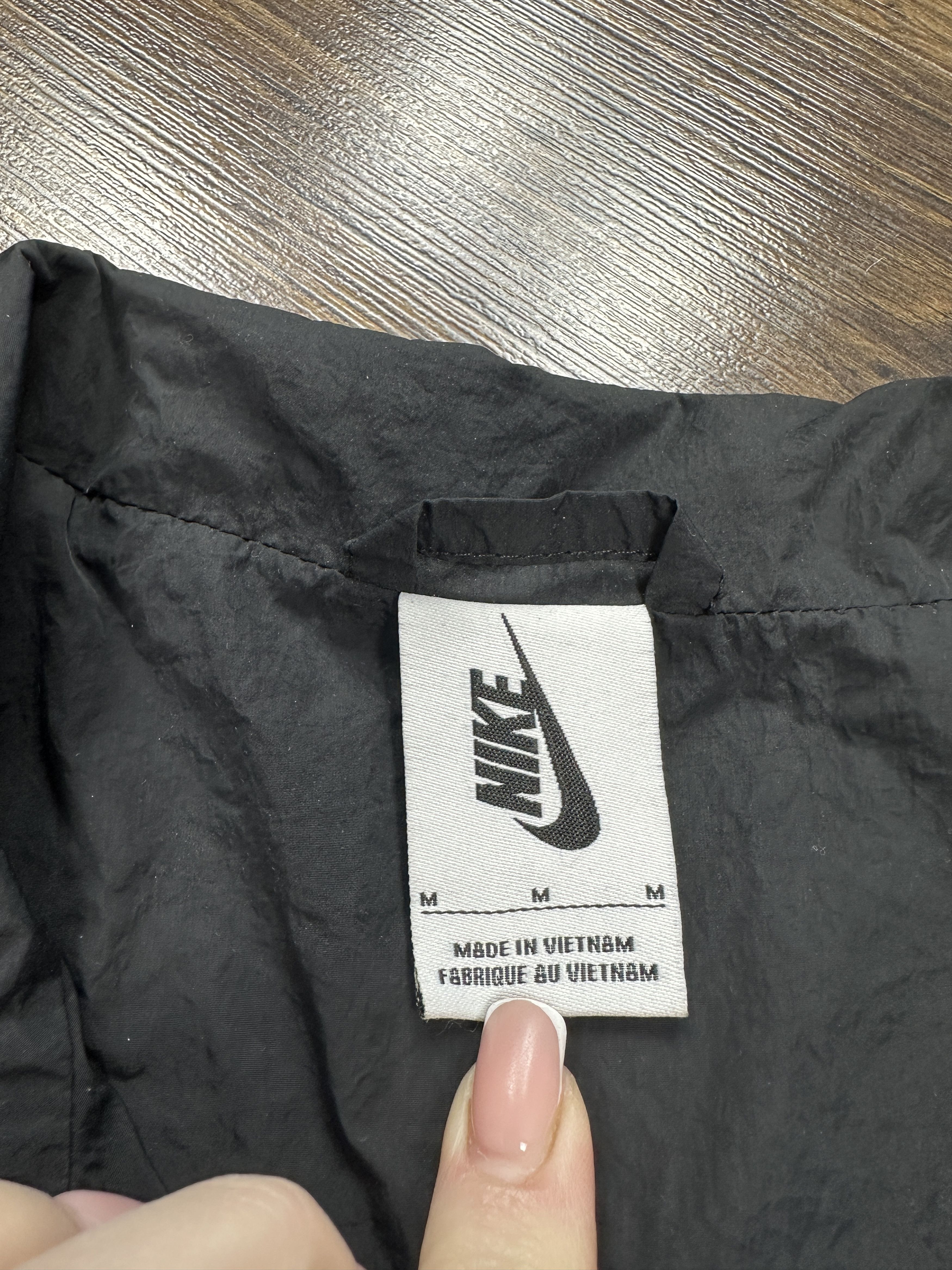 Nike Nike Mens Nylon Jacket Size US M / EU 48-50 / 2 - 4 Thumbnail
