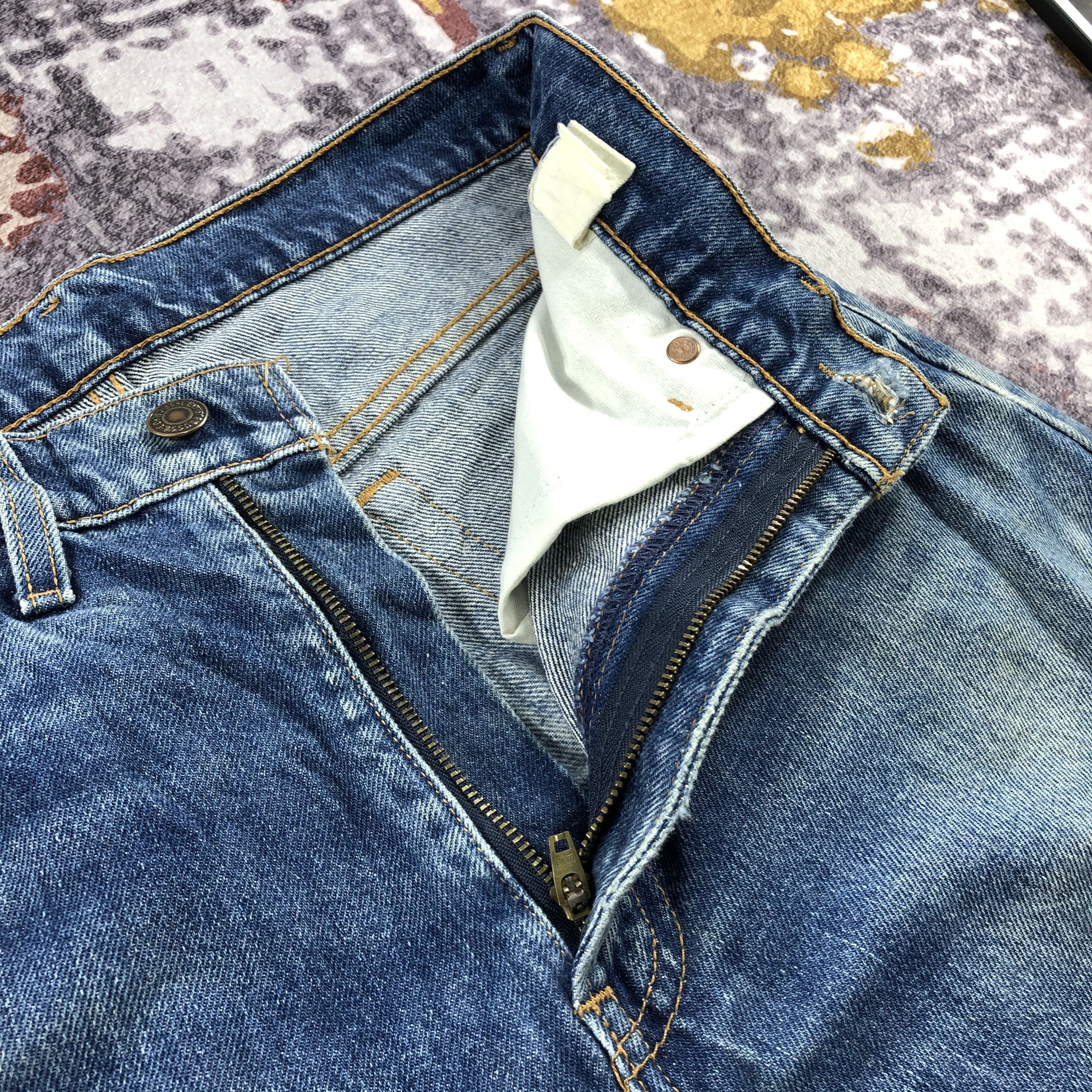 Levi's × Vintage 90s Vintage Blue Wash Levis 515 Jeans-JM2252 Size US 31 - 12 Thumbnail