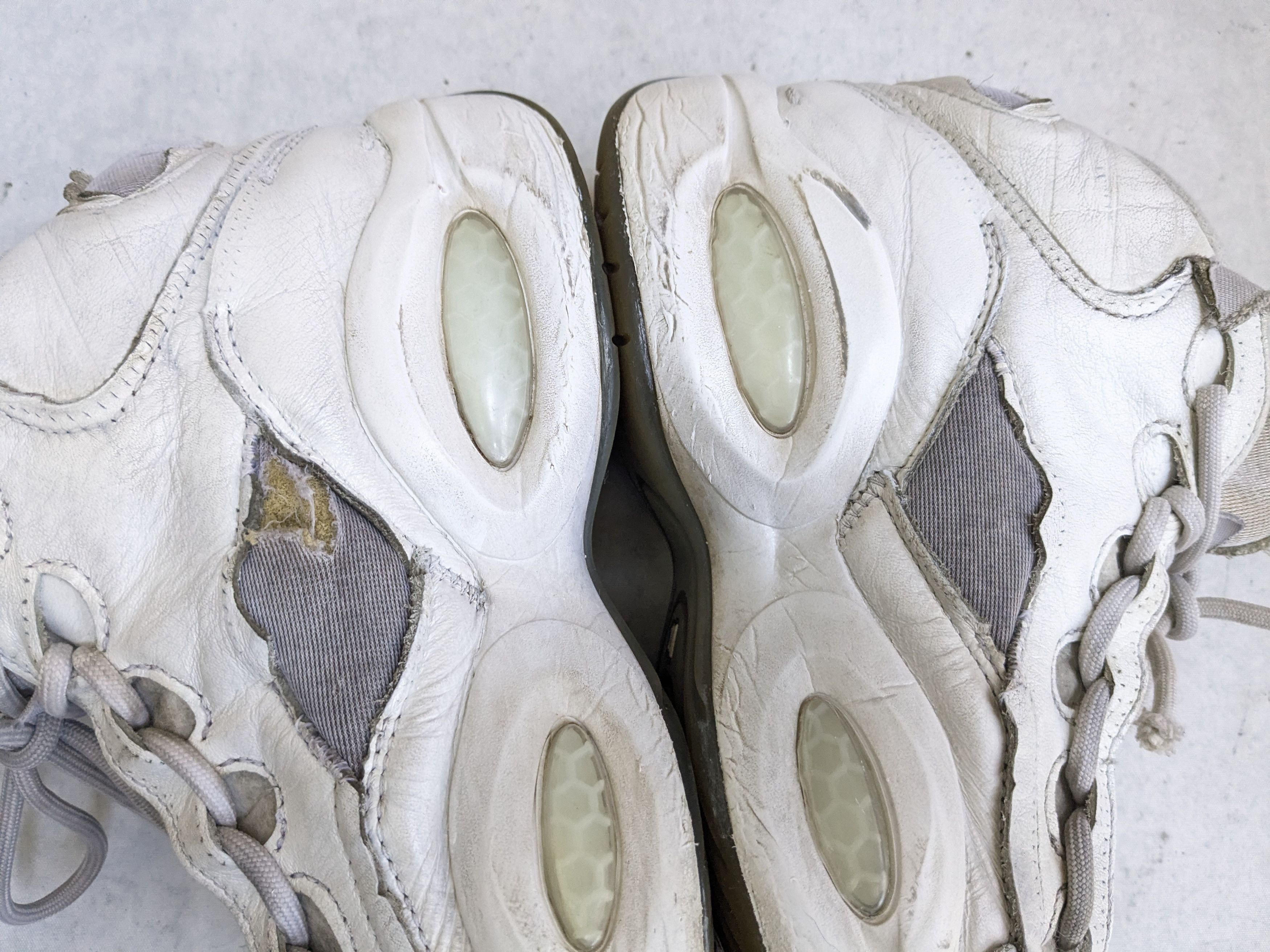 Maison Margiela Maison Margiela x Reebok Question Sneakers White 8 Size US 8 / EU 41 - 14 Thumbnail