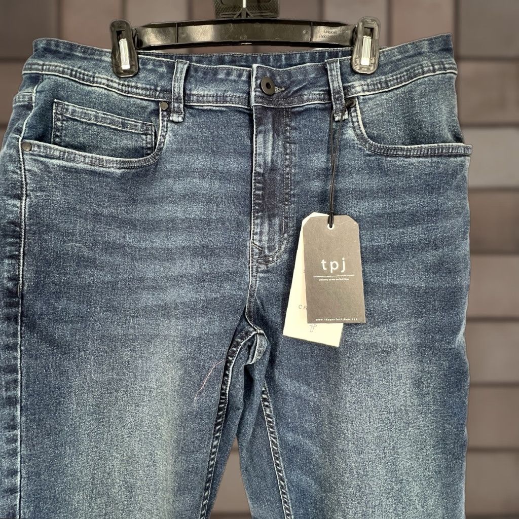 Vintage TPJ The Perfect Jean Mens Athletic Fit Jean Size 35 X 34 Blue NWT Size US 35 - 1 Thumbnail