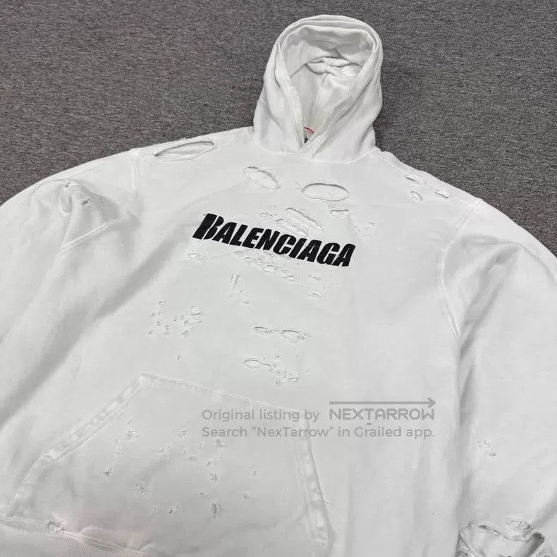 Balenciaga Balenciaga Letter Embroidered Fleece Hoodie Size US XXS / EU 40 - 3 Thumbnail