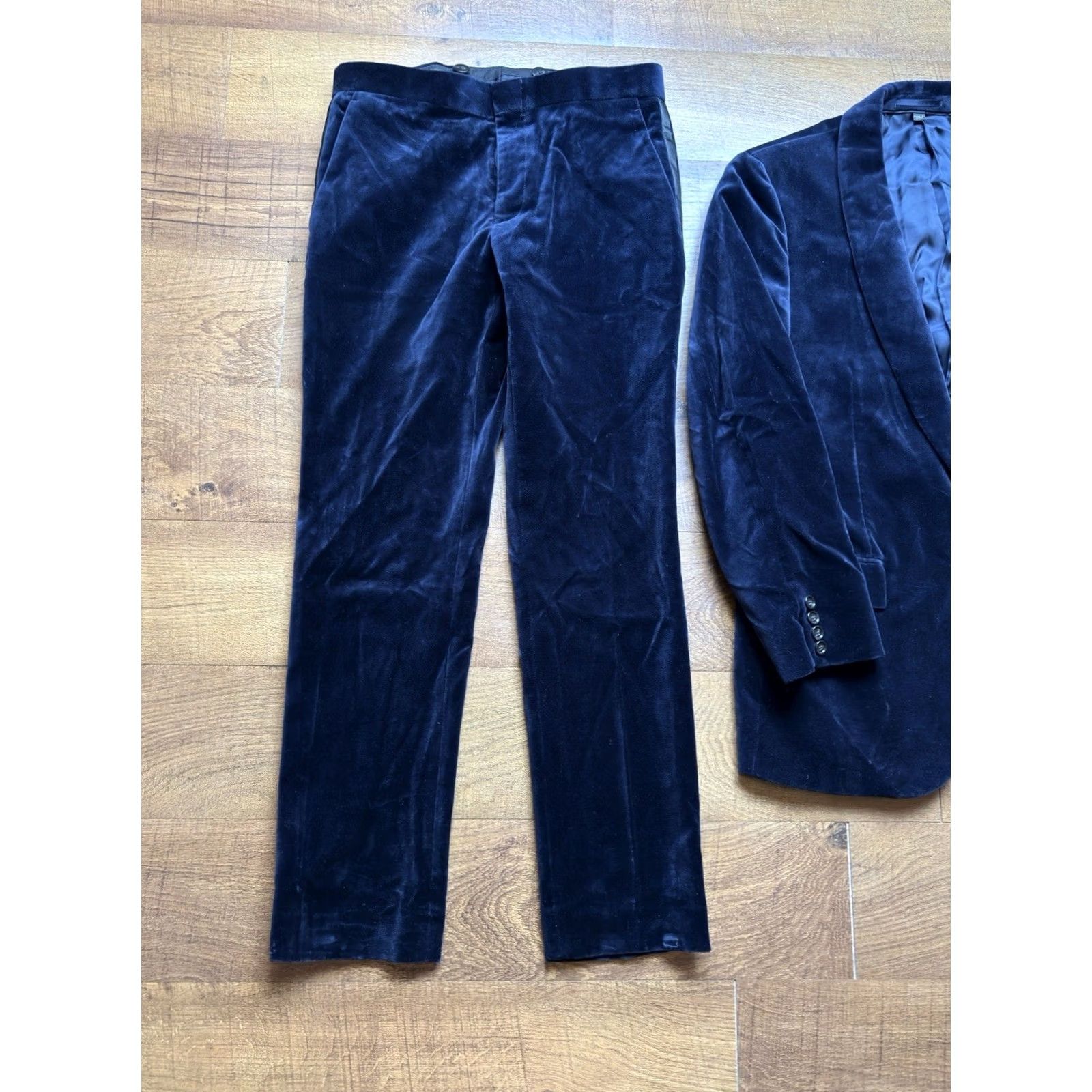 J.Crew NWT Keywords: J.Crew, Tuxedo, Velvet, Suit, Navy, 41R, Man, Women, New, eBay Size 42R - 4 Thumbnail
