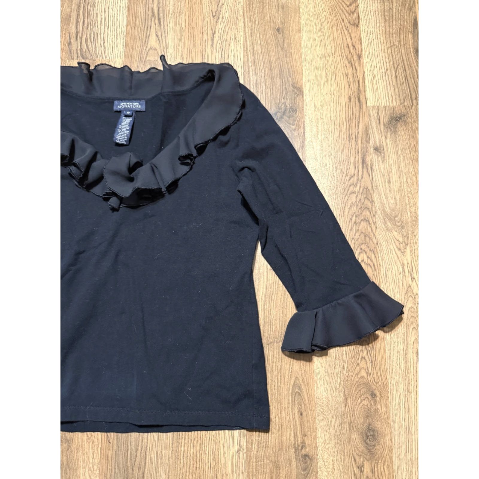 Jones New York Jones New York Signature Blouse Women's Medium Black Ruffle V-Neck Casual Modern Basic Shirt Womens Size M / US 6-8 / IT 42-44 - 4 Thumbnail