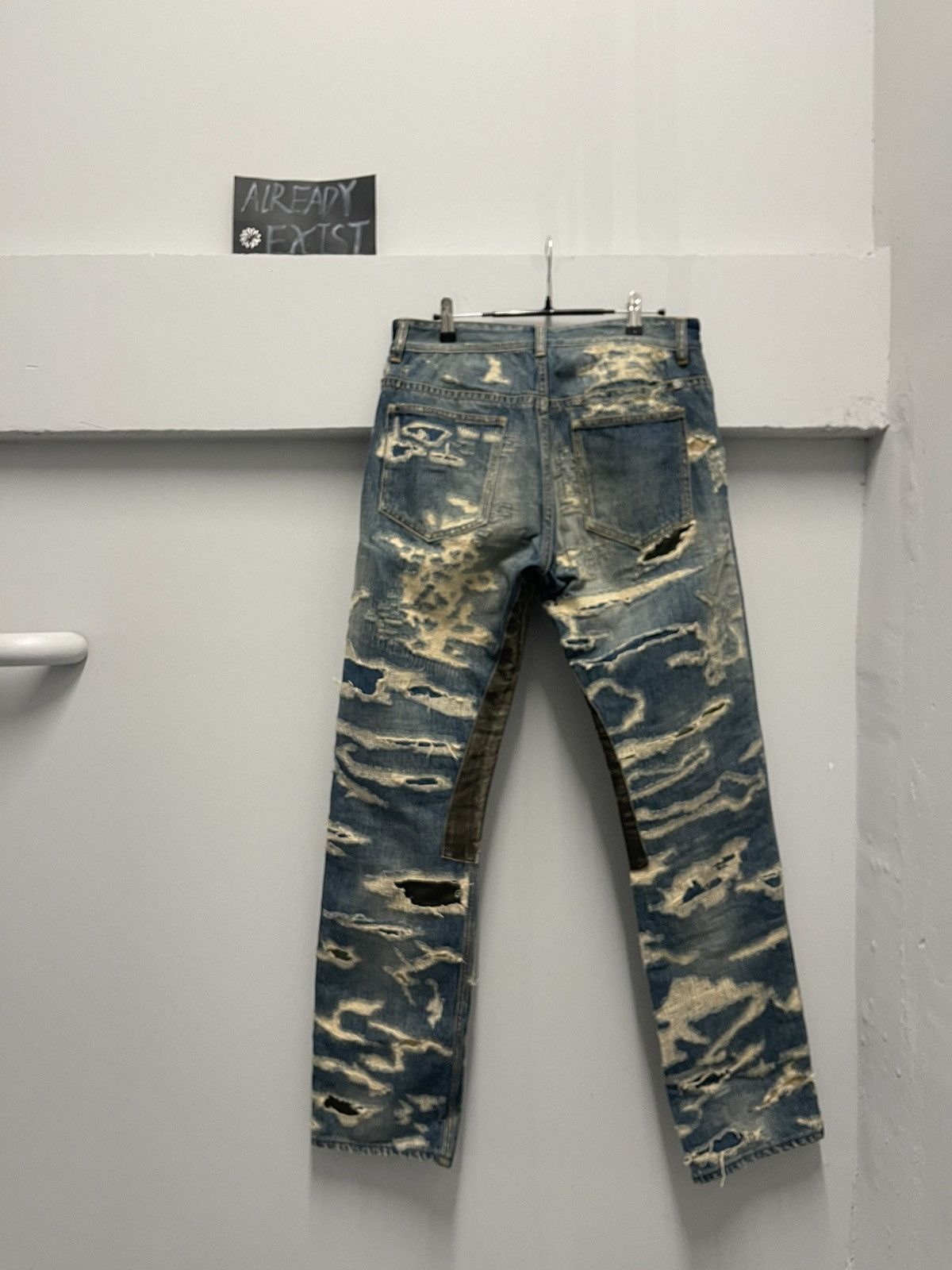 Givenchy Givenchy denim destroyed jeans Size US 30 / EU 46 - 8 Thumbnail