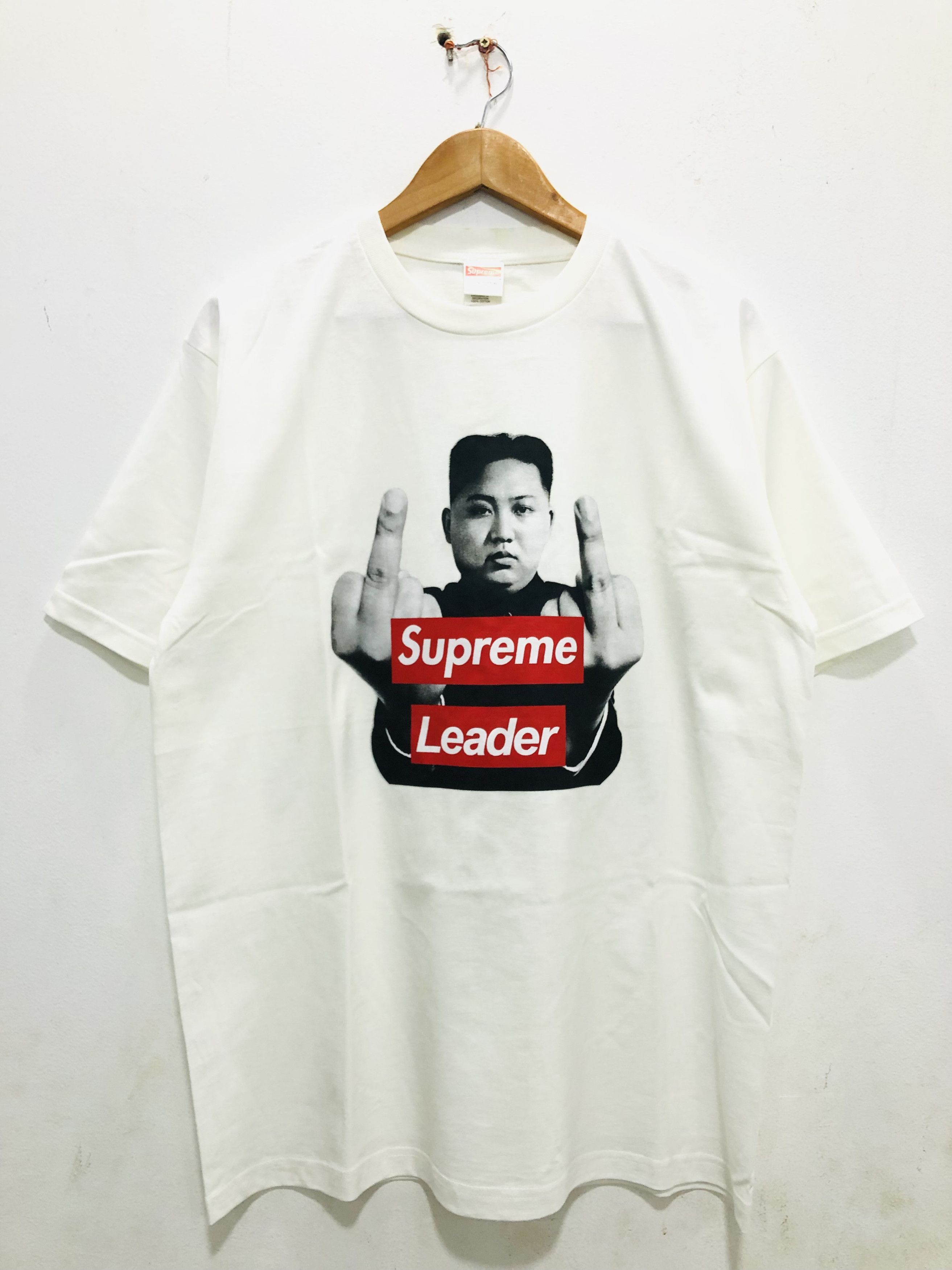 image of Vintage Supreme in White, Men's (Size XL)