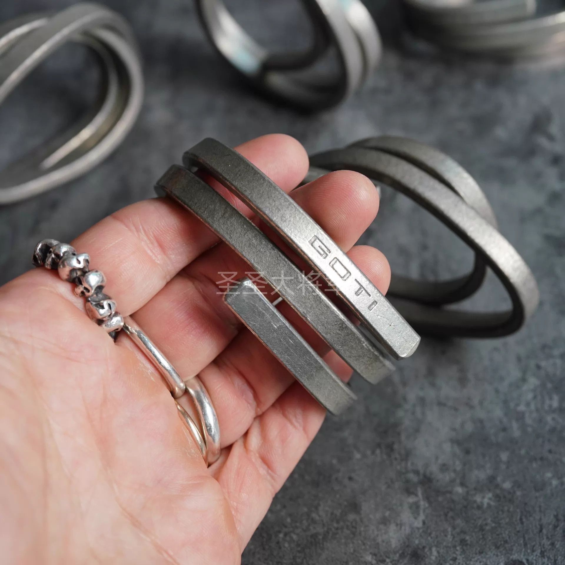 Goti Goti Distressed Logo Bendable Soft Silver Bracelet Size ONE SIZE - 6 Thumbnail