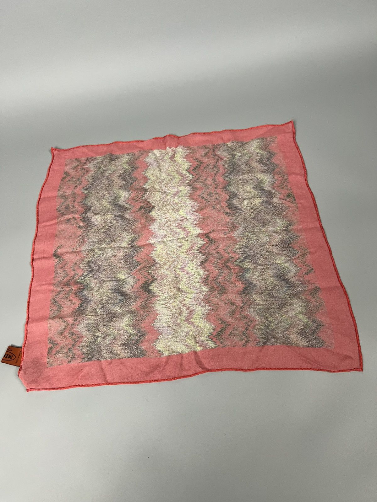 Missoni (44x44cm) Rare Missoni silk scarf geometric print Size ONE SIZE - 8 Thumbnail