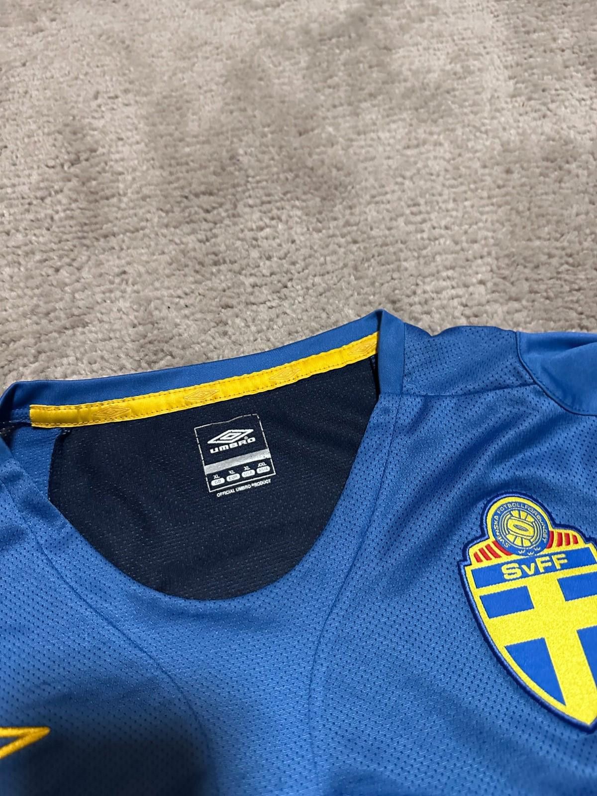 Umbro Umbro Sweden 2006/07 Training Football Socer Jersey Sz XL Size US XL / EU 56 / 4 - 5 Thumbnail