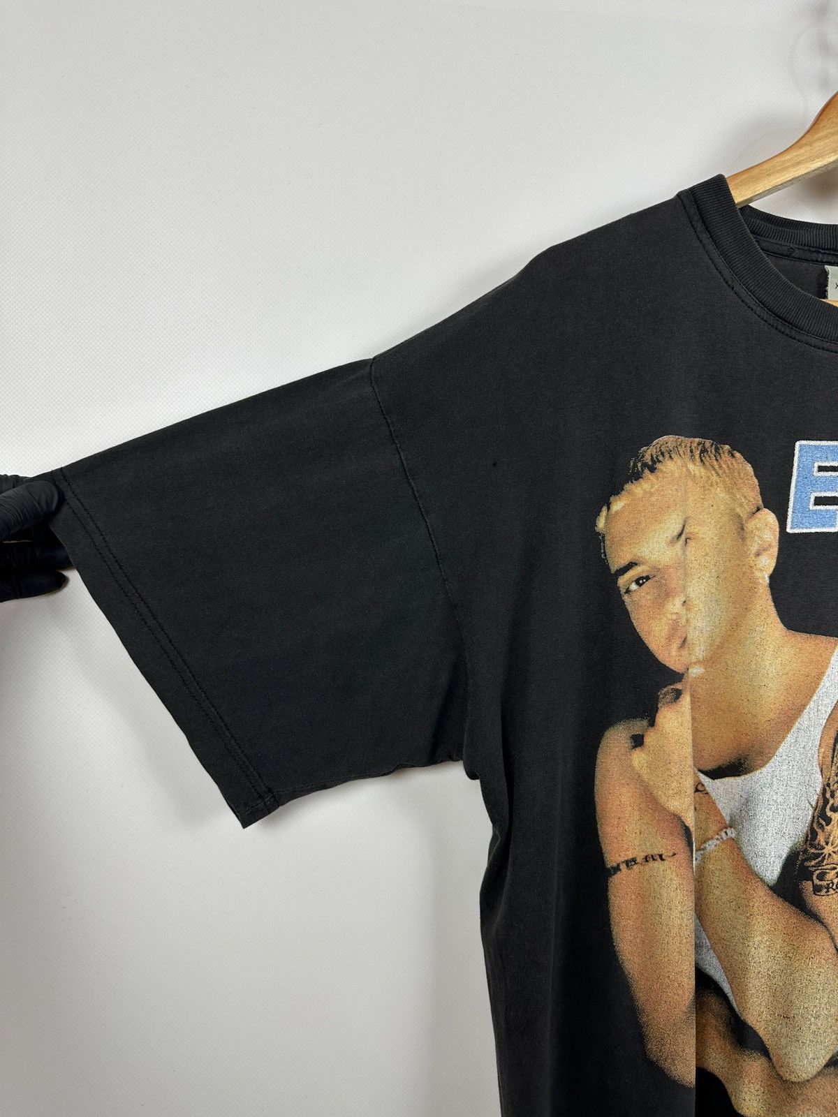 Band Tees 00s Vintage Eminem Graphic Print Rap Hip Hop Band T-Shirt Size US XL / EU 56 / 4 - 10 Thumbnail