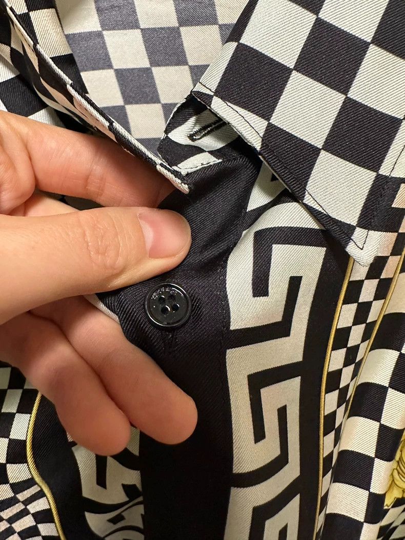 Other Versace Mulberry silk shirt Size US L / EU 52-54 / 3 - 8 Thumbnail