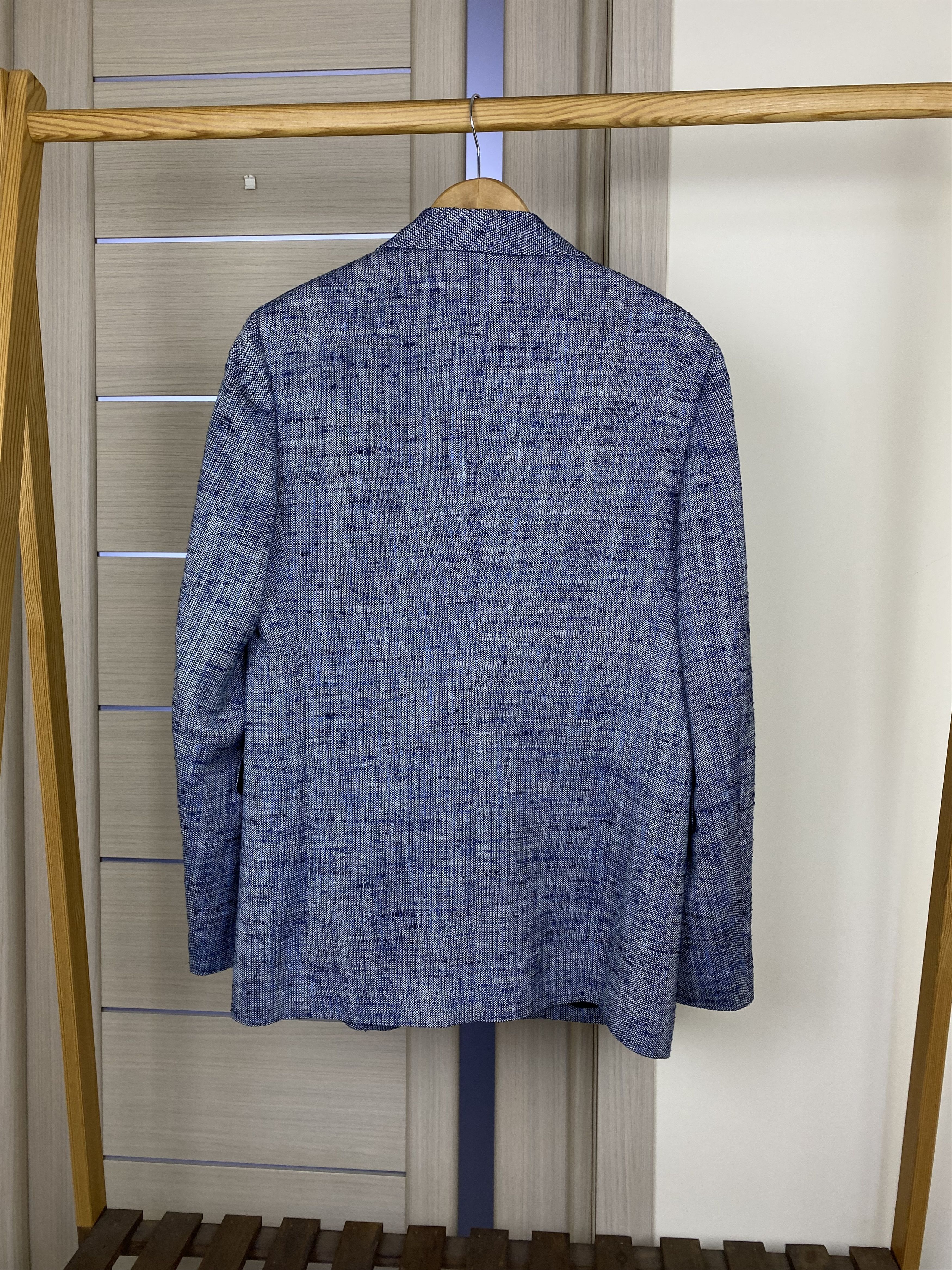 Malo Rare Malo mens Silk and linen blazer jacket size 50 Size 50R - 3 Thumbnail
