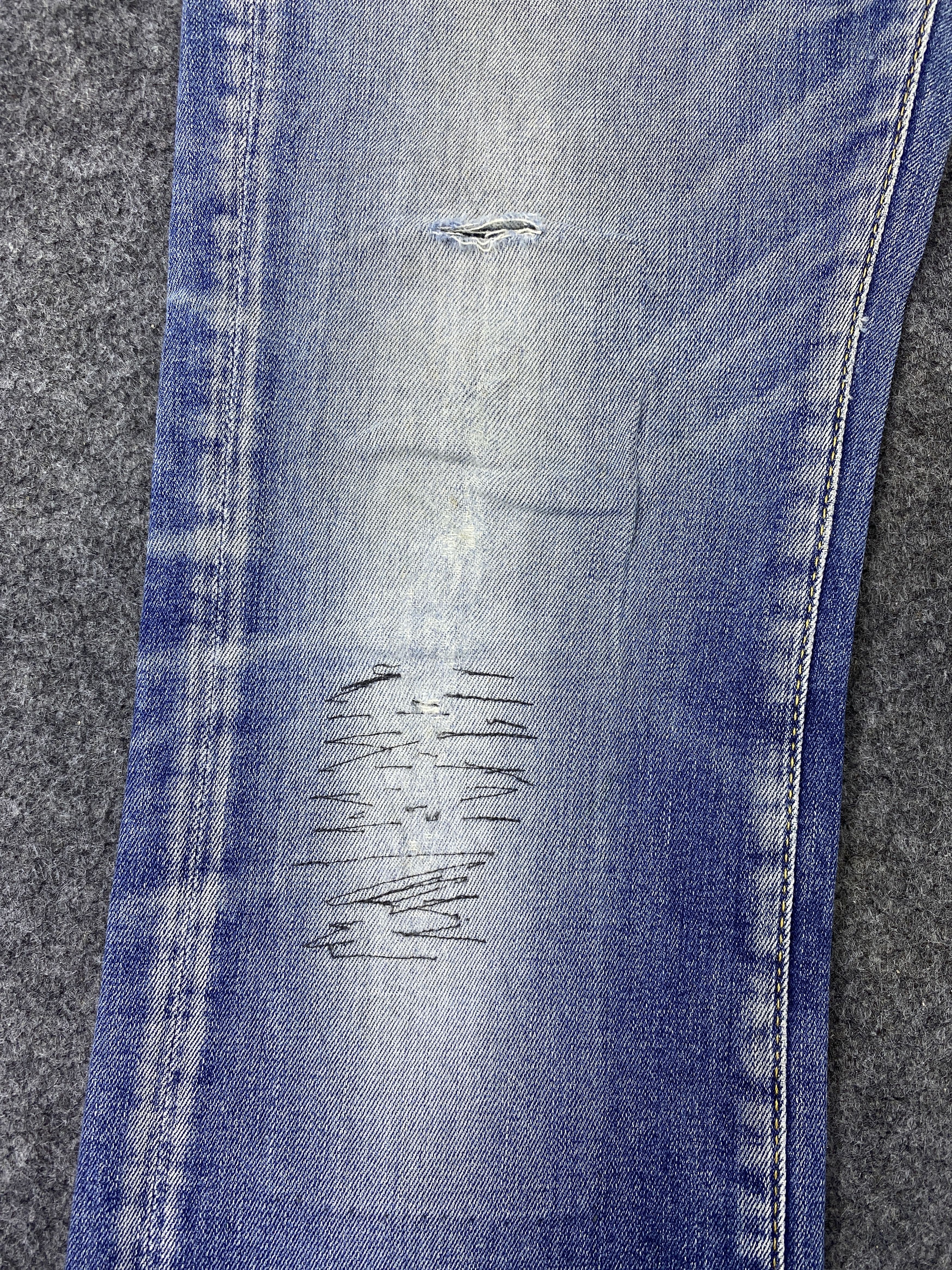 Jean Vintage Replay Distressed Blue Wash Denim- J1128 Size US 31 - 7 Thumbnail