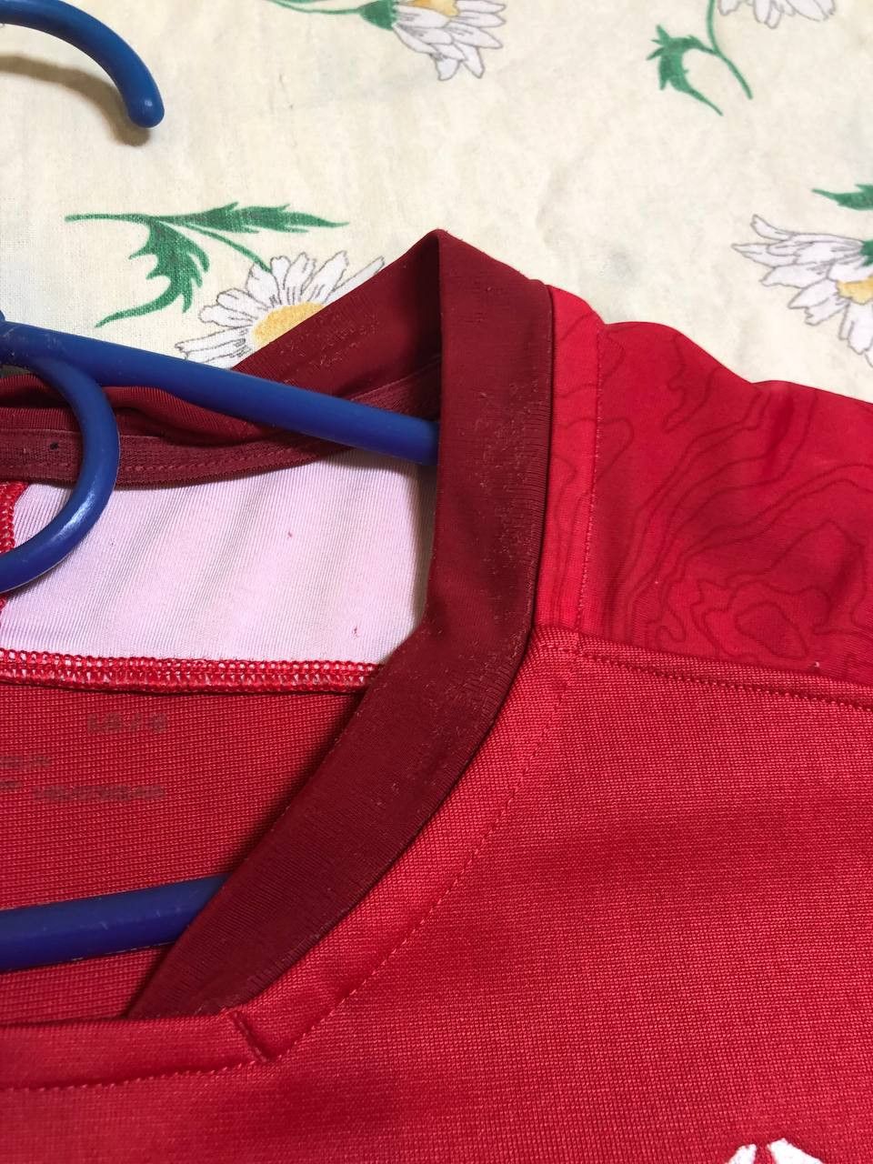 Under Armour WALES RUGBY JERSEY HOME 2019 SHIRT WRU RUGBY JERSEY Size US L / EU 52-54 / 3 - 11 Thumbnail