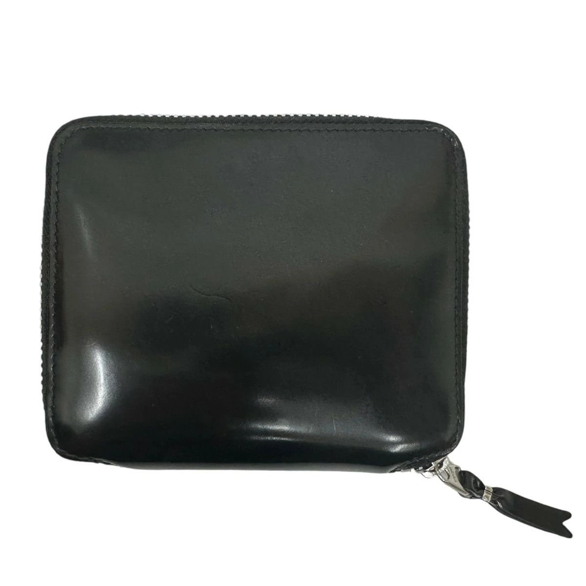 Comme des Garcons Wallet Enamel Zip Bi-fold Plain Embossed Logo Inside Black Size ONE SIZE - 2 Thumbnail