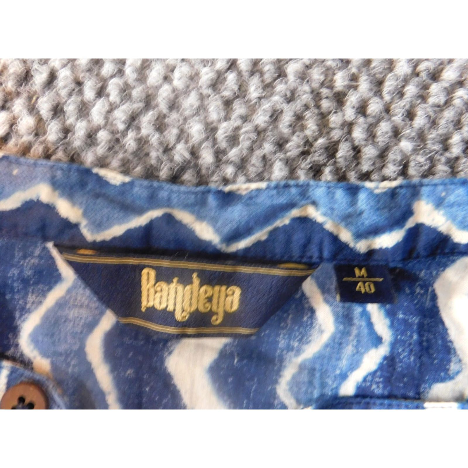 Vintage Bandeya Womens Blouse M Striped Button Long Sleeve V-Neck Pullover Casual Blue Cotton Regular Ruffle Accent 100% Down Fabric Down No holes or tears Size M / US 6-8 / IT 42-44 - 4 Thumbnail