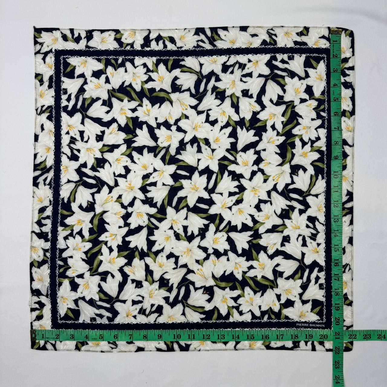 Pierre Balmain Vintage Pierre Balmain Pocket Square / Neckerchief – Floral Size ONE SIZE - 9 Thumbnail
