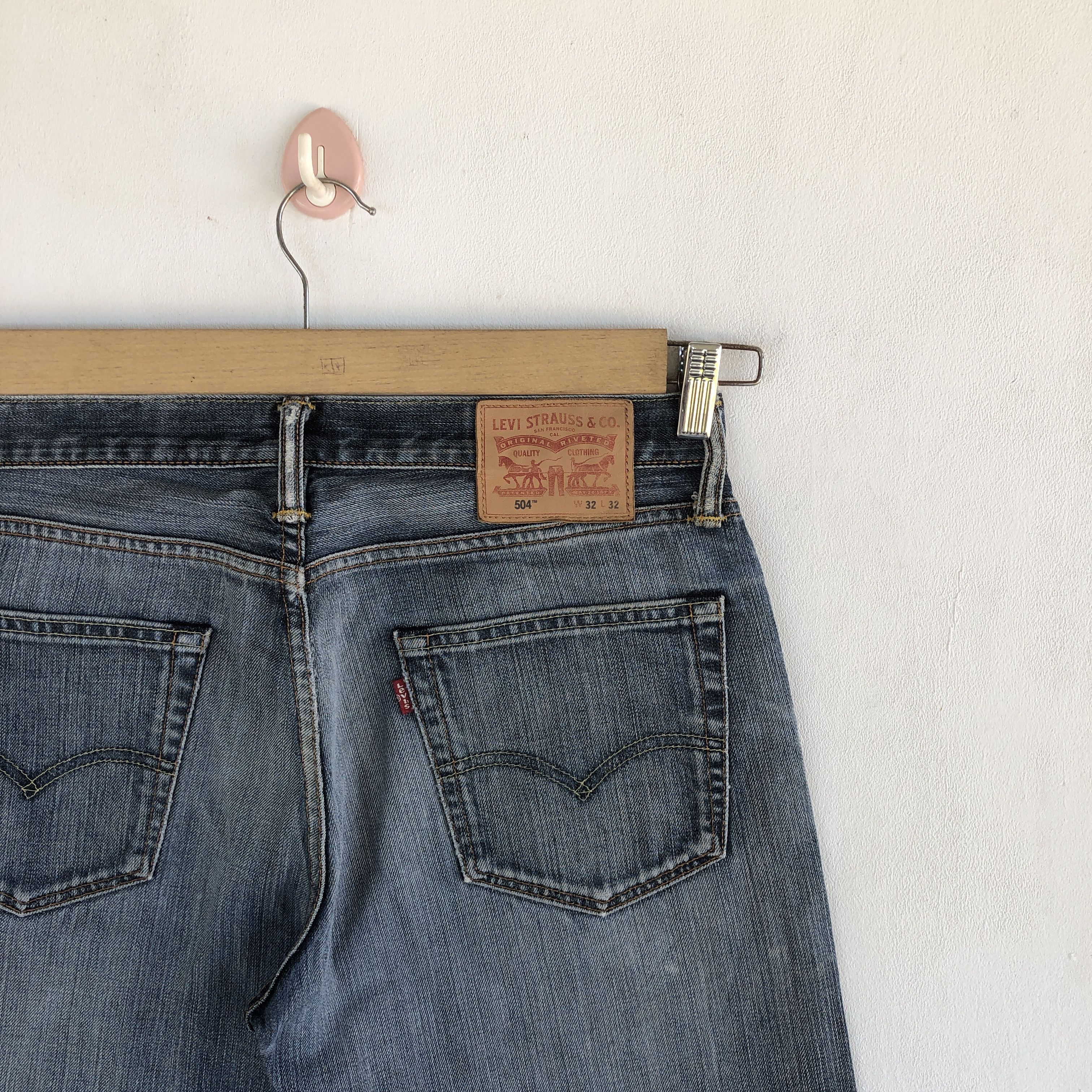 Levi's Vintage Levis Faded Jeans Distressed Levis 504 Denim Size US 32 / EU 48 - 5 Thumbnail