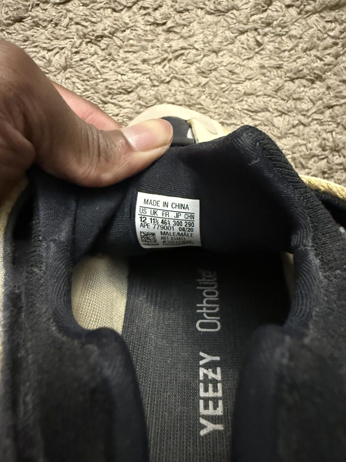 Adidas Yeezy 700 V3 Safflower Size US 12 / EU 45 - 9 Thumbnail