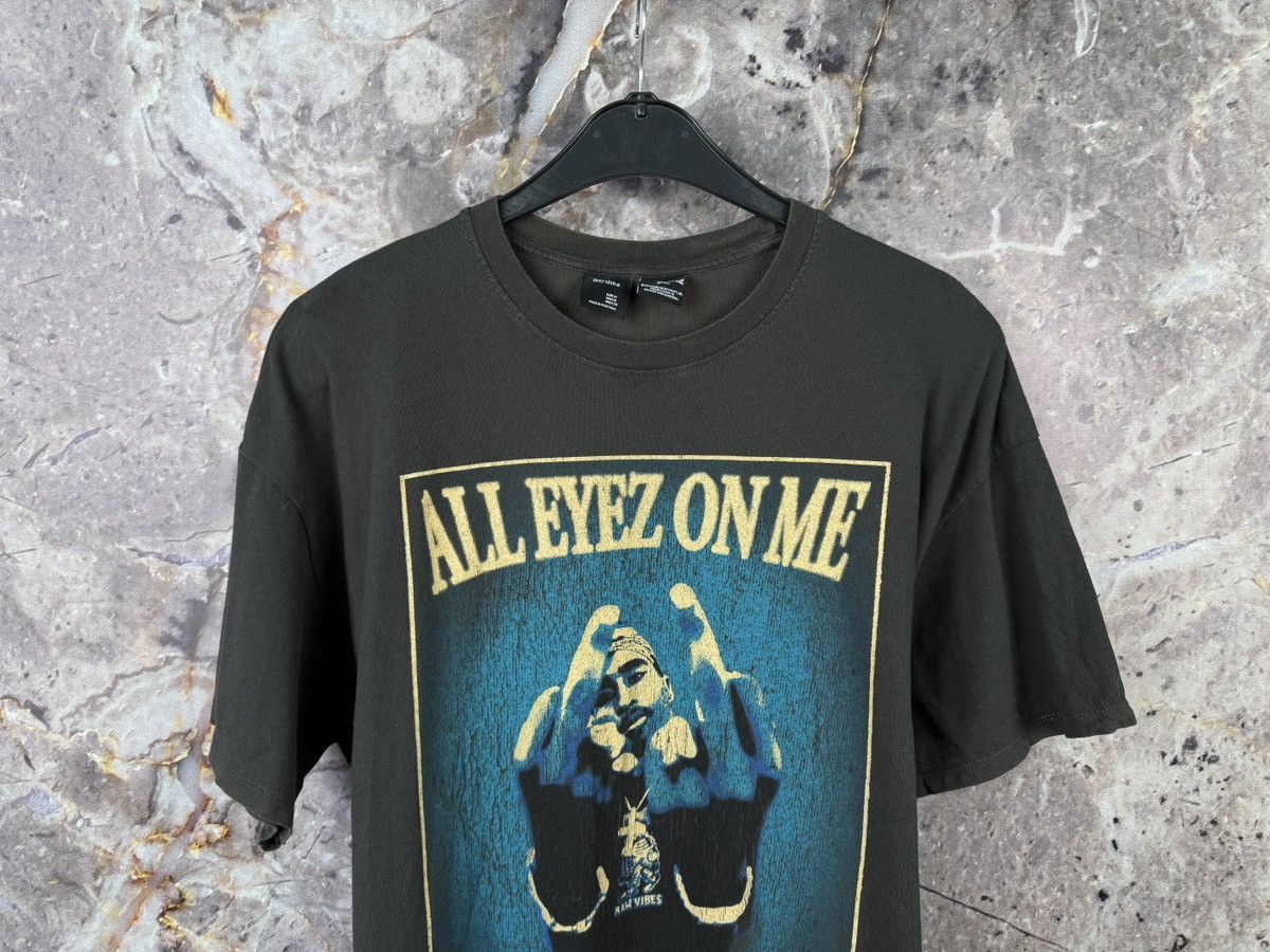 Rap Tees Men’s 2Pac All Eyez On Me T-Shirt Streetwear Size Medium Size US M / EU 48-50 / 2 - 2 Thumbnail